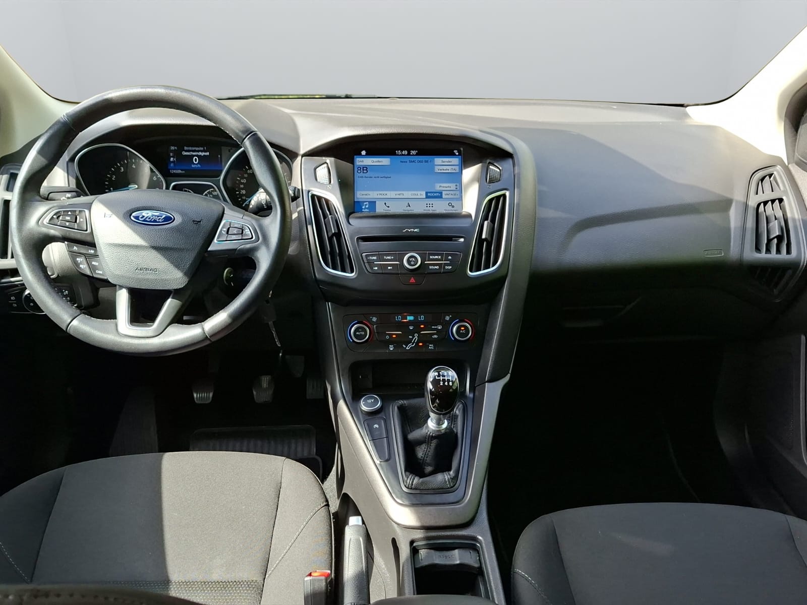 FORD Focus 1.0 SCTi Business-image-11