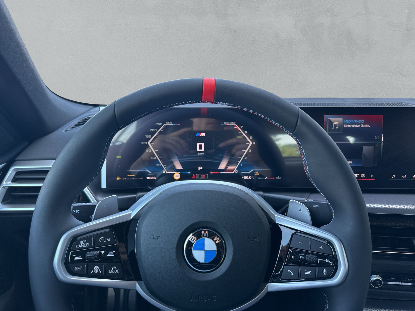 BMW M440i xDrive 48V Cabriolet Steptronic-image-22