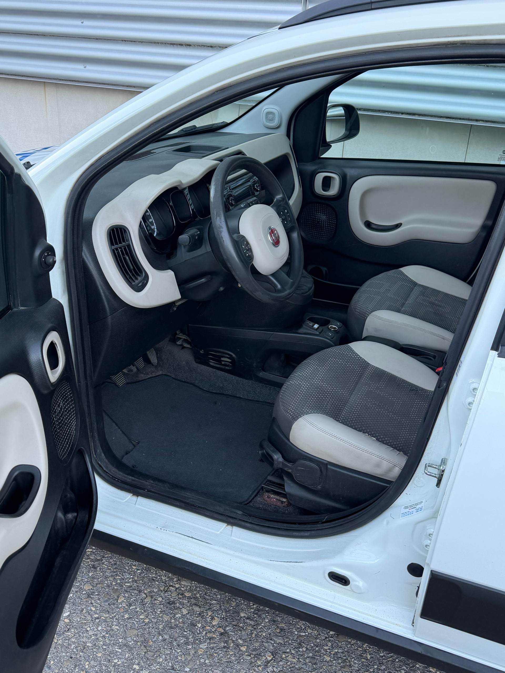 FIAT Panda 0.9 Twinair Turbo Antartica 4x4-image-10