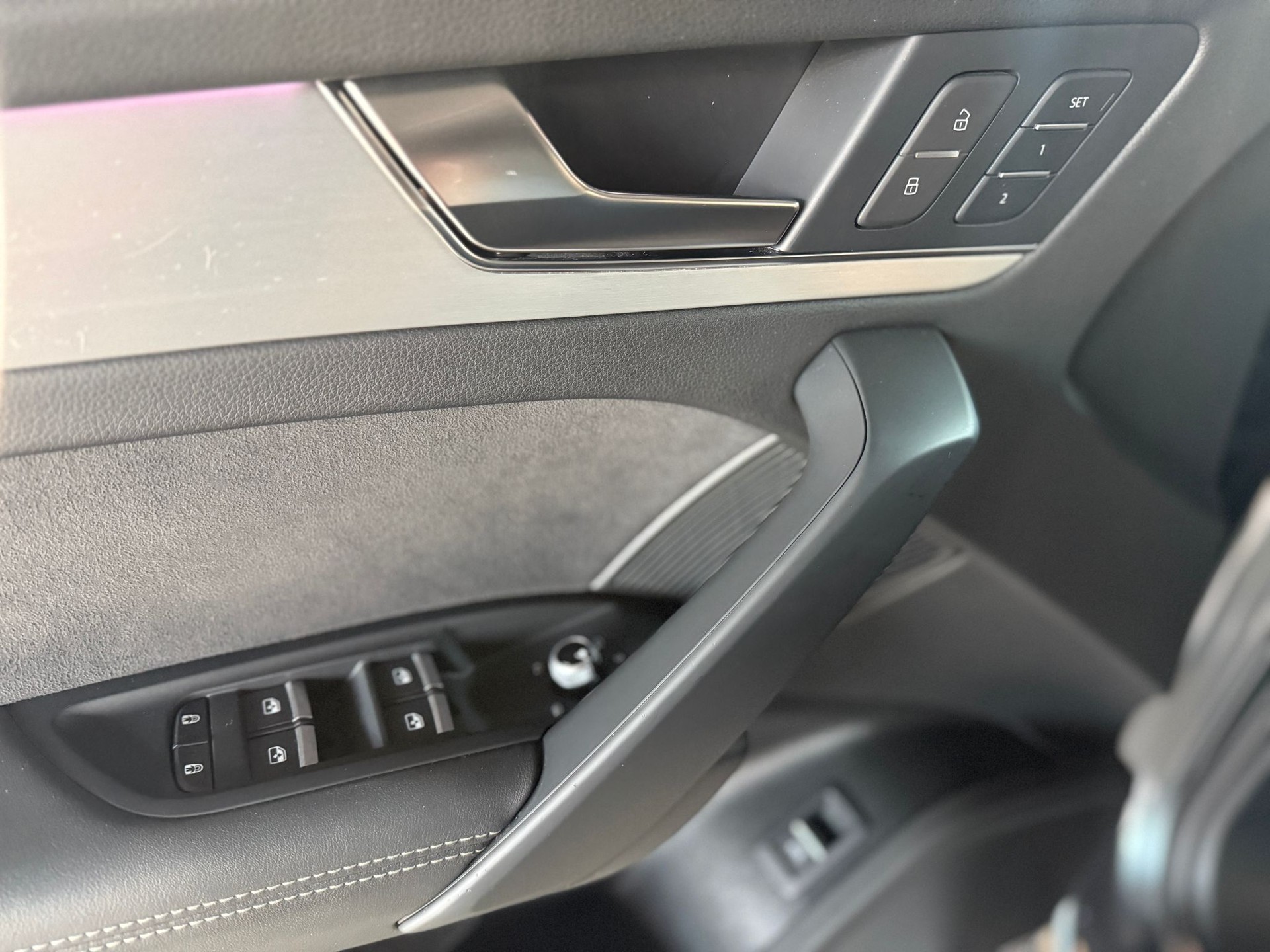 AUDI Q5 Sportback 40 TFSI S line quattro S-tronic-image-17