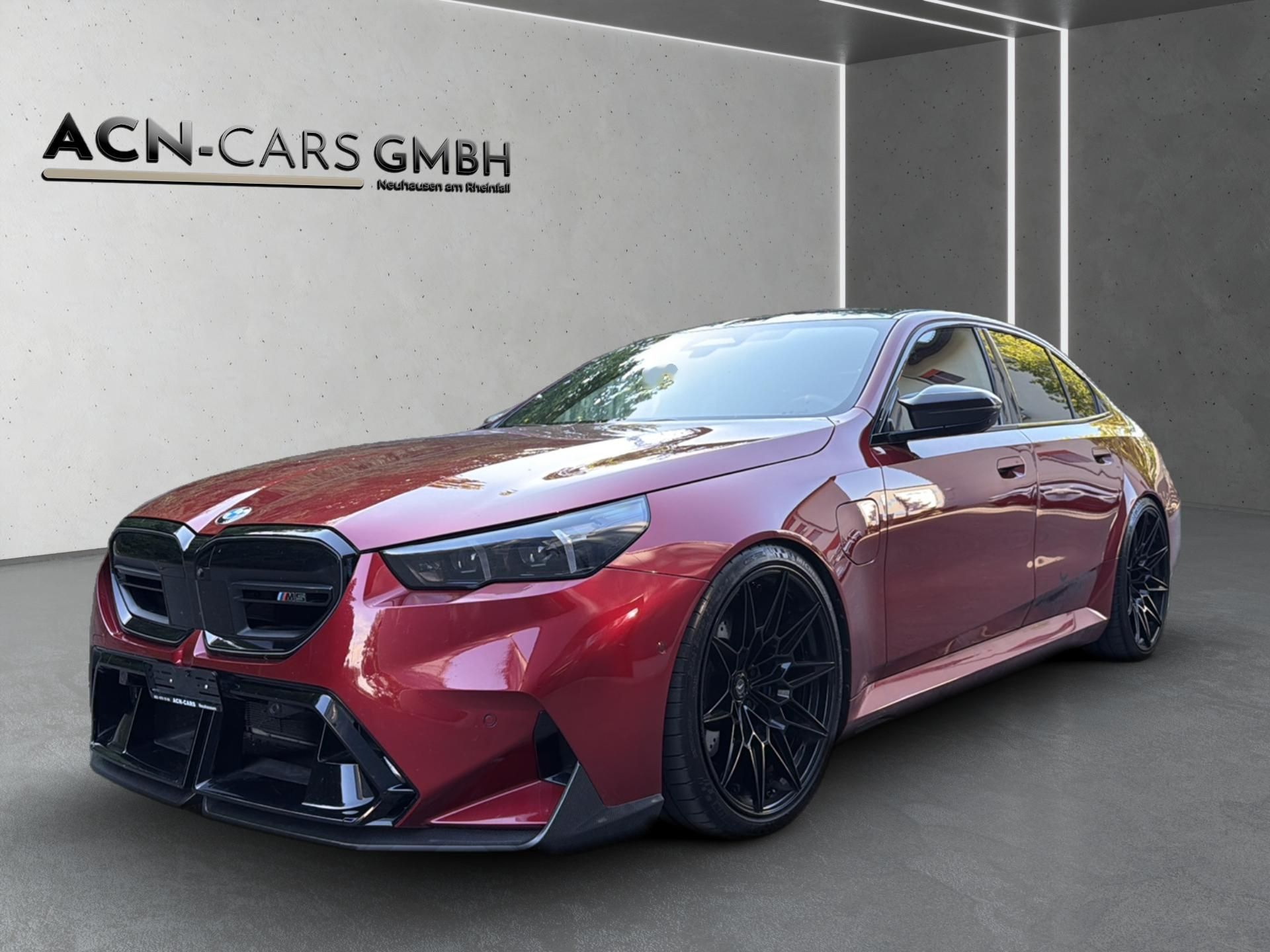 BMW M5 G90-showroom-element-1