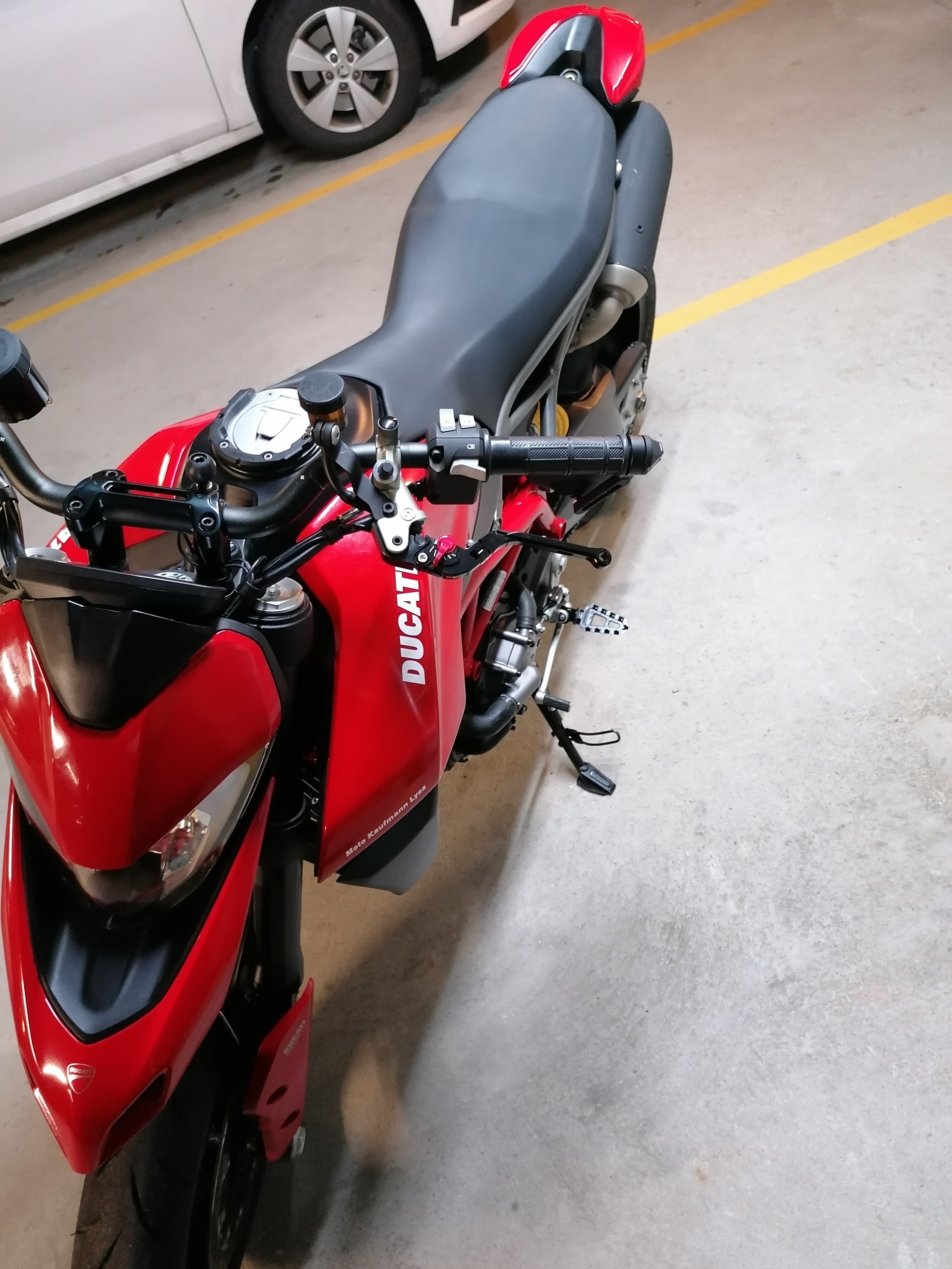 DUCATI Hypermotard 950-image-4