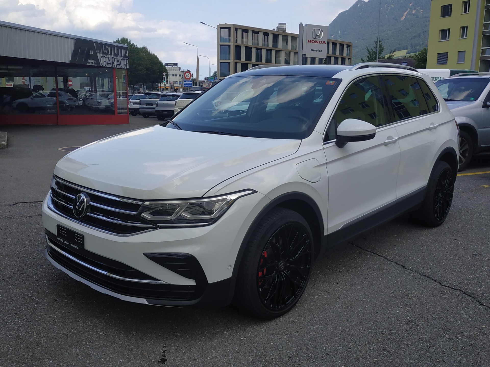 VW Tiguan 1.4TSI PHEV Elegance DSG-showroom-element-2