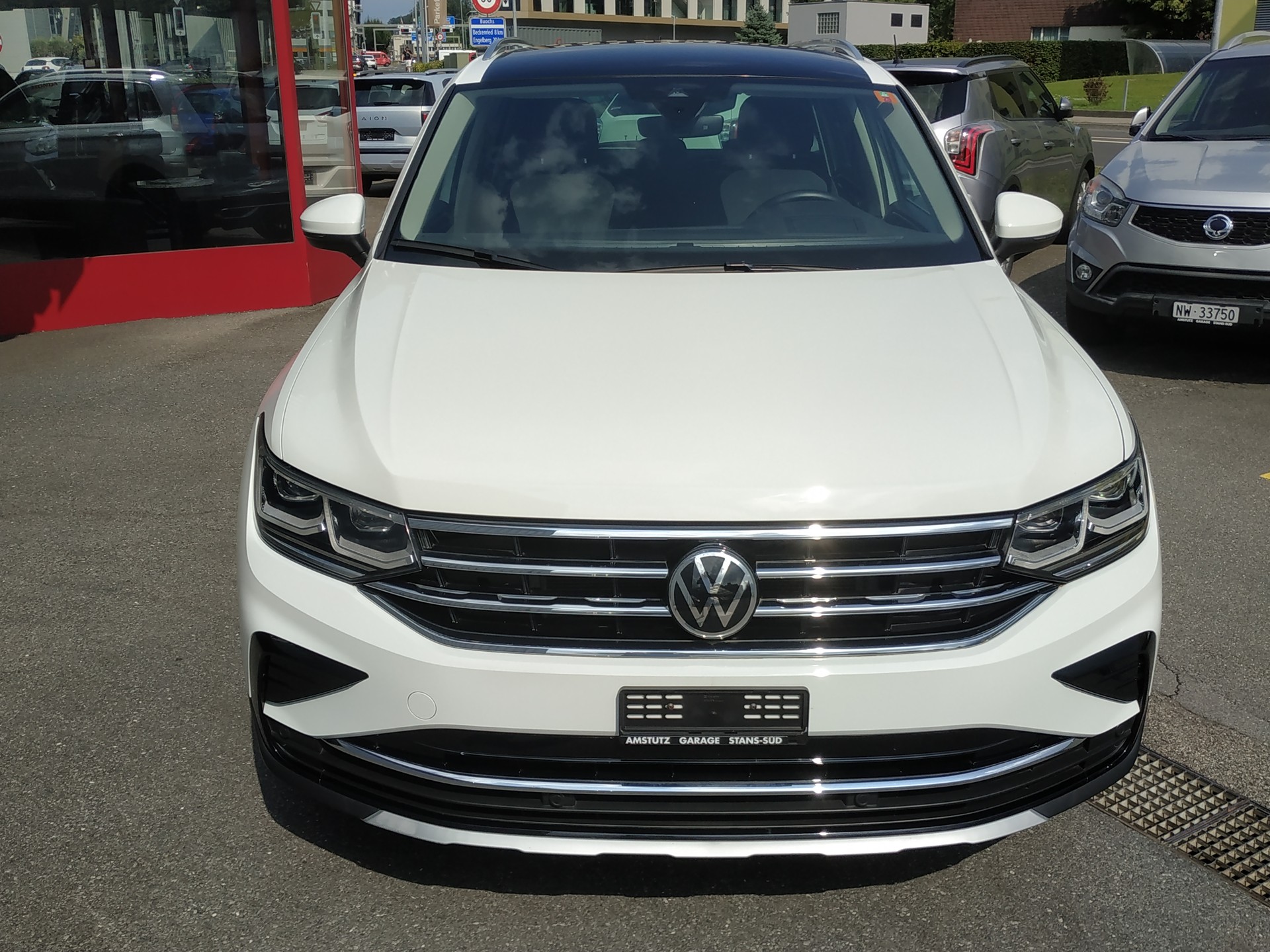 VW Tiguan 1.4TSI PHEV Elegance DSG-showroom-element-3