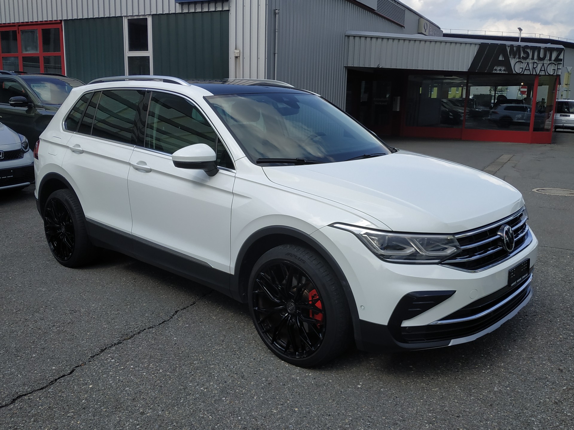 VW Tiguan 1.4TSI PHEV Elegance DSG-showroom-element-1