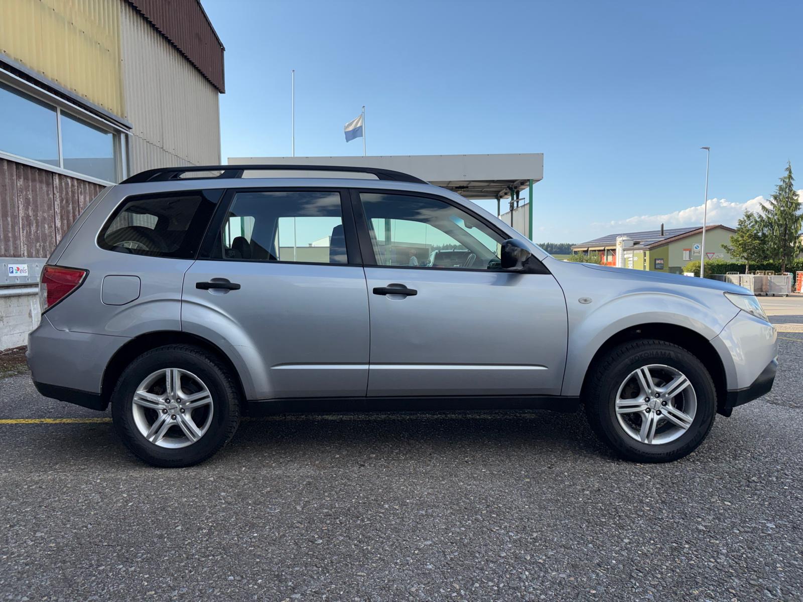 SUBARU Forester 2.0XS Comfort-image-1