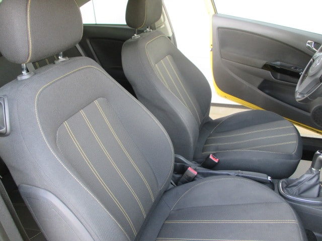 OPEL Corsa 1.4 TP Color Edition-image-14