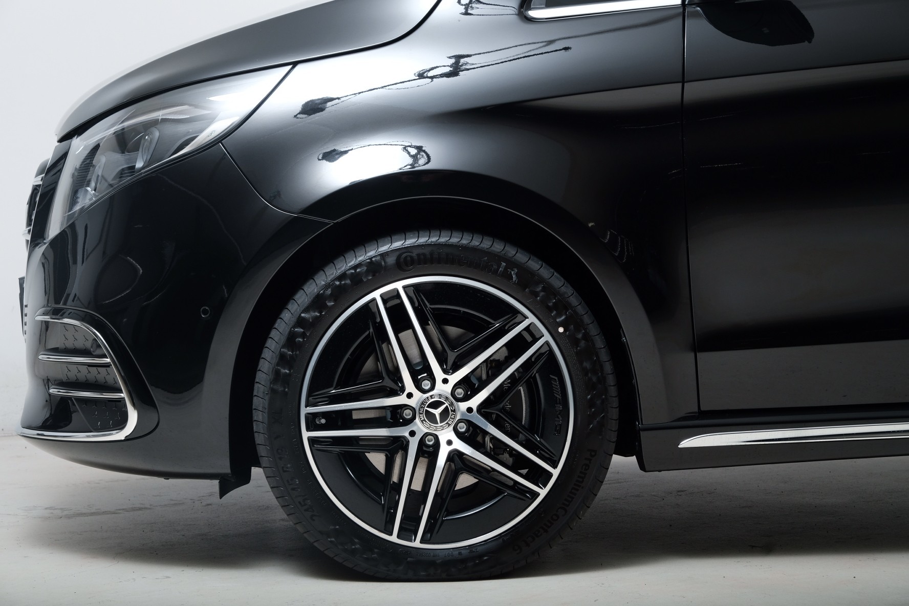 MERCEDES-BENZ V 250 d extralang 4Matic Avantgarde 9G-Tronic-showroom-element-2