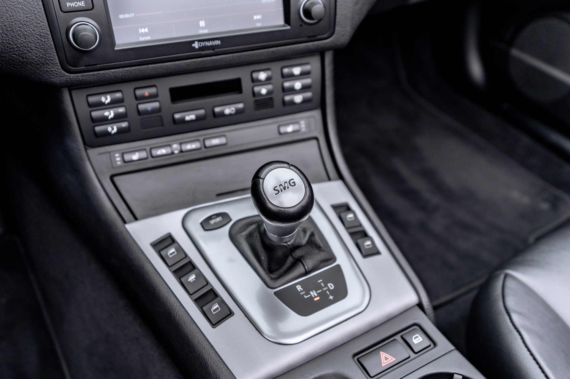 BMW 330Ci Cabriolet * FRISCH AB MFK * FRISCH AB SERVICE * HARMAN KARDON SOUNDANLAGE *-image-10
