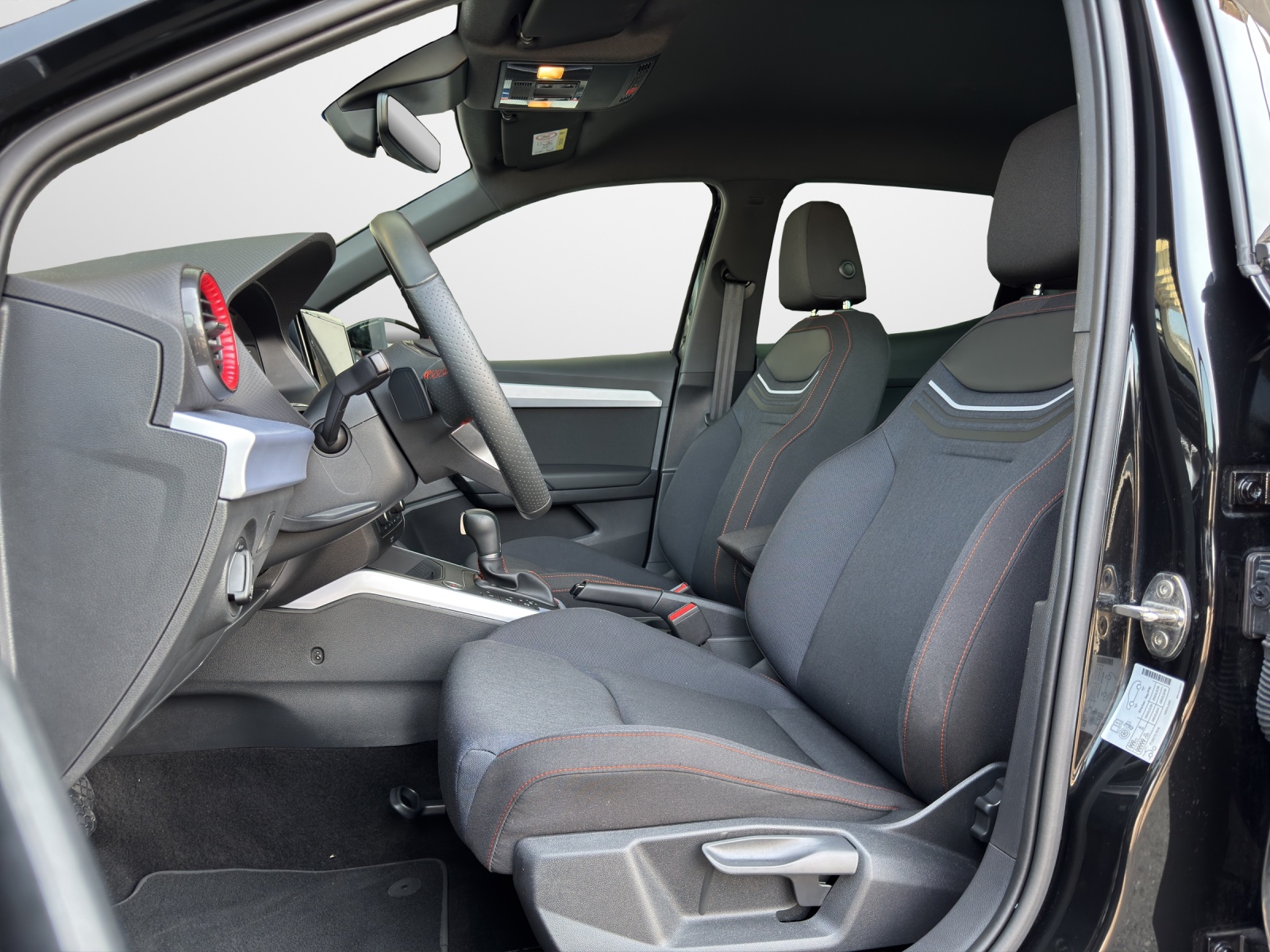 SEAT Arona 1.0 TSI 115 FR DSG-image-4