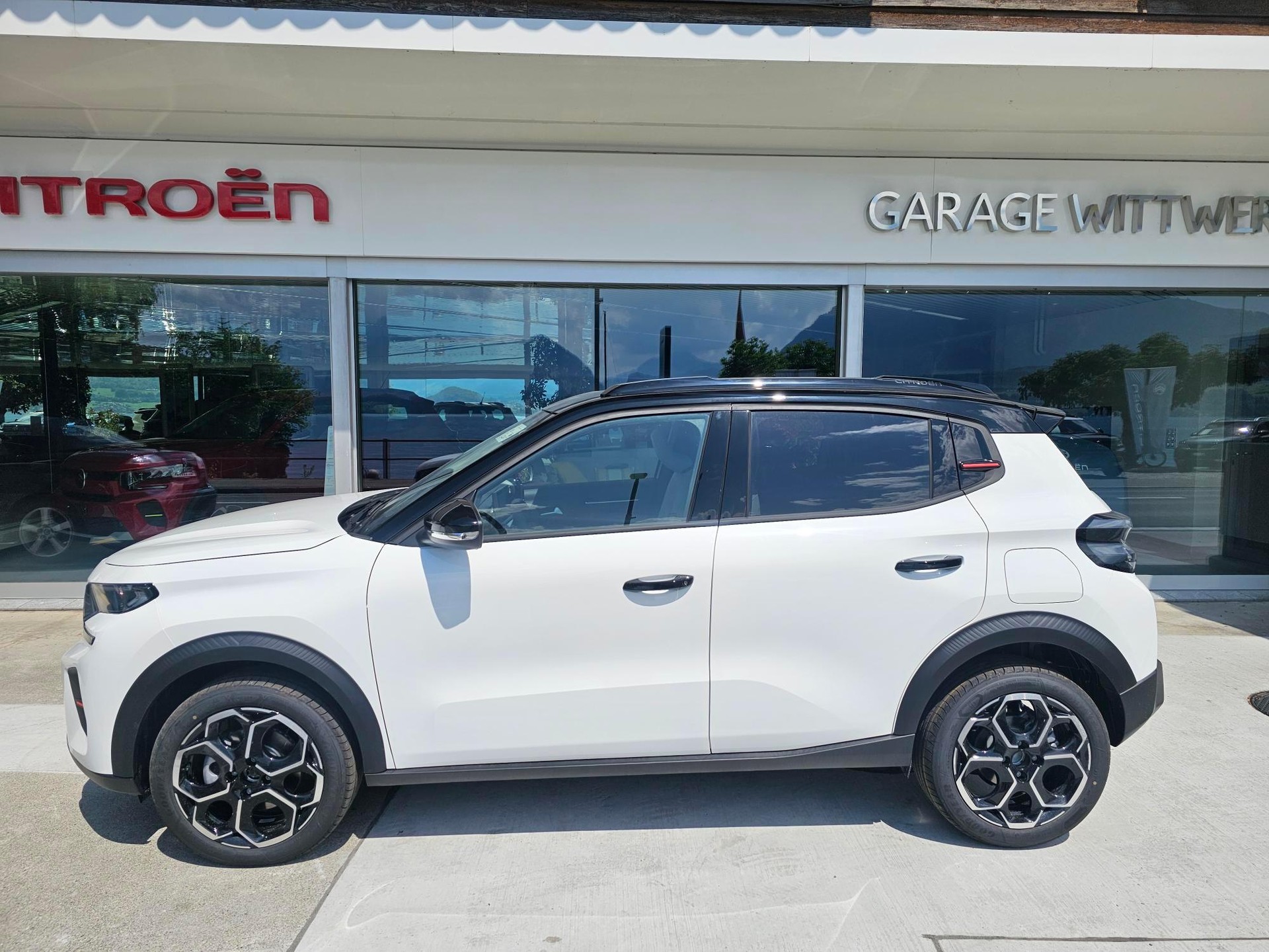 CITROEN C3 1.2 Hybrid Max-image-1