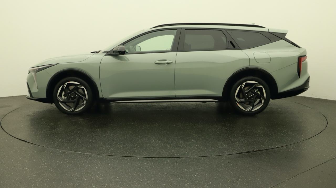 KIA K4 SW 1.6T-GDi GT-Line 7DCT-showroom-element-1