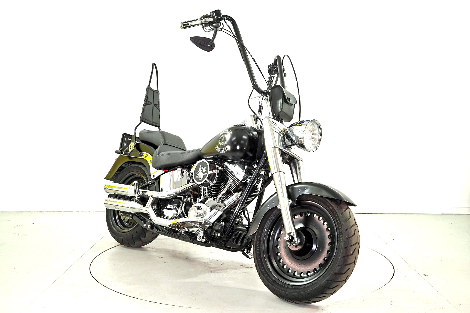 HARLEY-DAVIDSON FLSTF-image-1