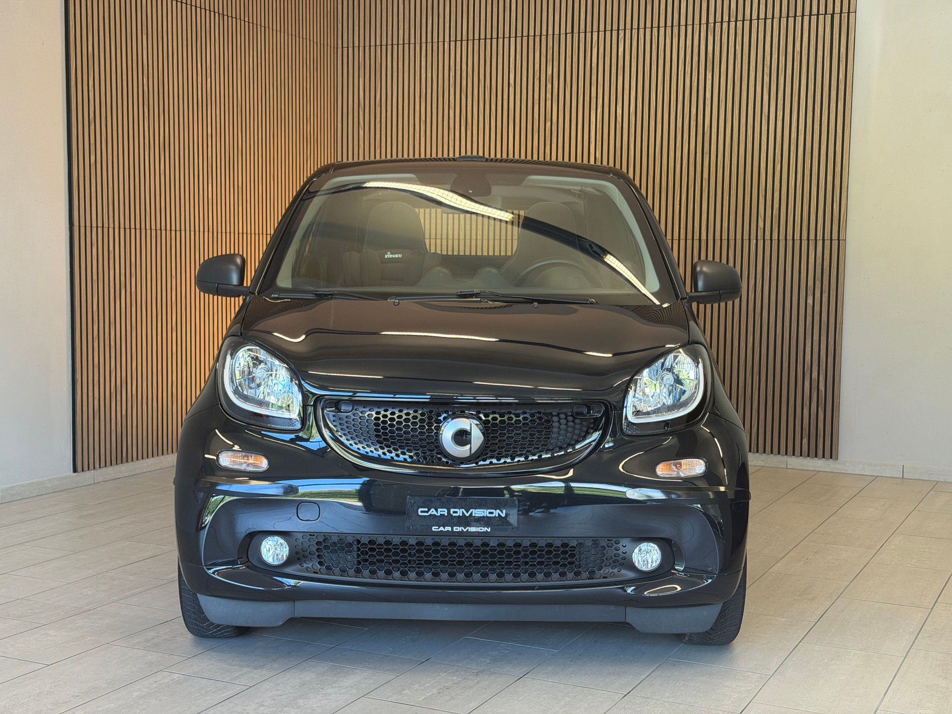 SMART fortwo passion twinmatic-showroom-element-3