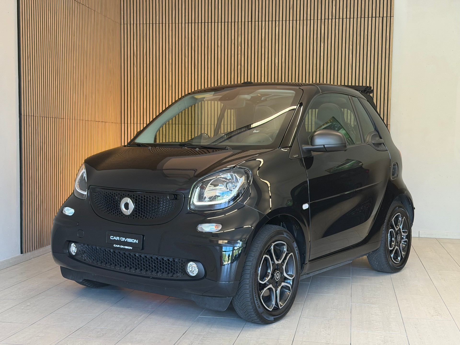 SMART fortwo passion twinmatic-showroom-element-1