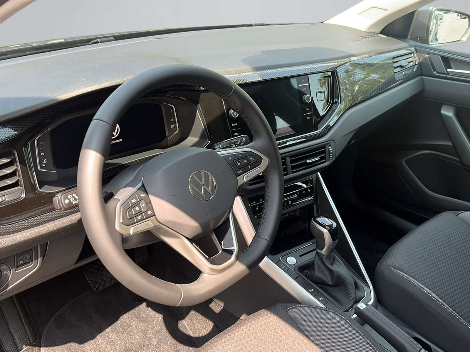 VW Polo 1.0 TSI Life DSG-image-5