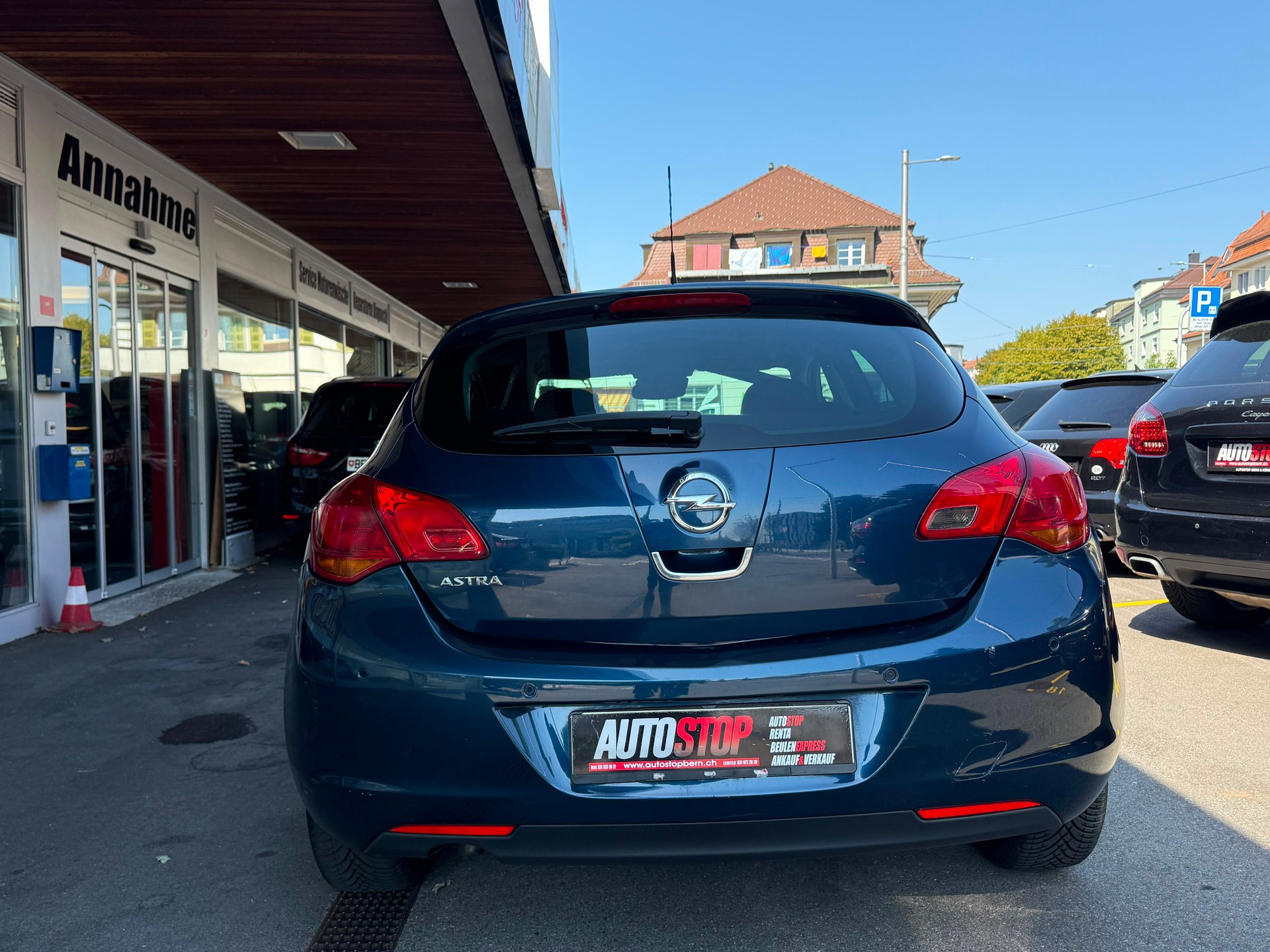 OPEL Astra 1.6i 16V Enjoy Automatic-image-5
