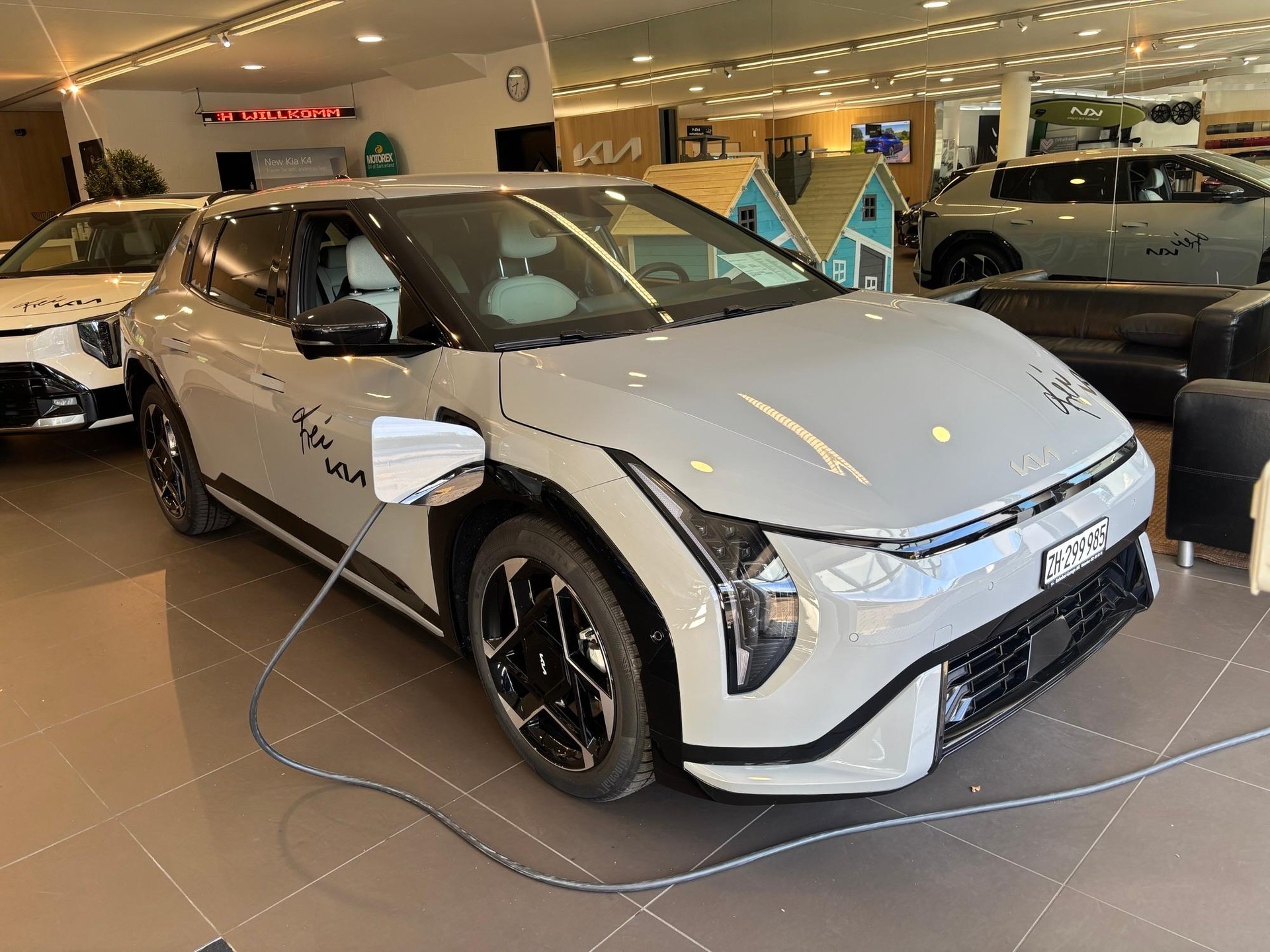 KIA EV4 81 kWh GT-Line-showroom-element-2