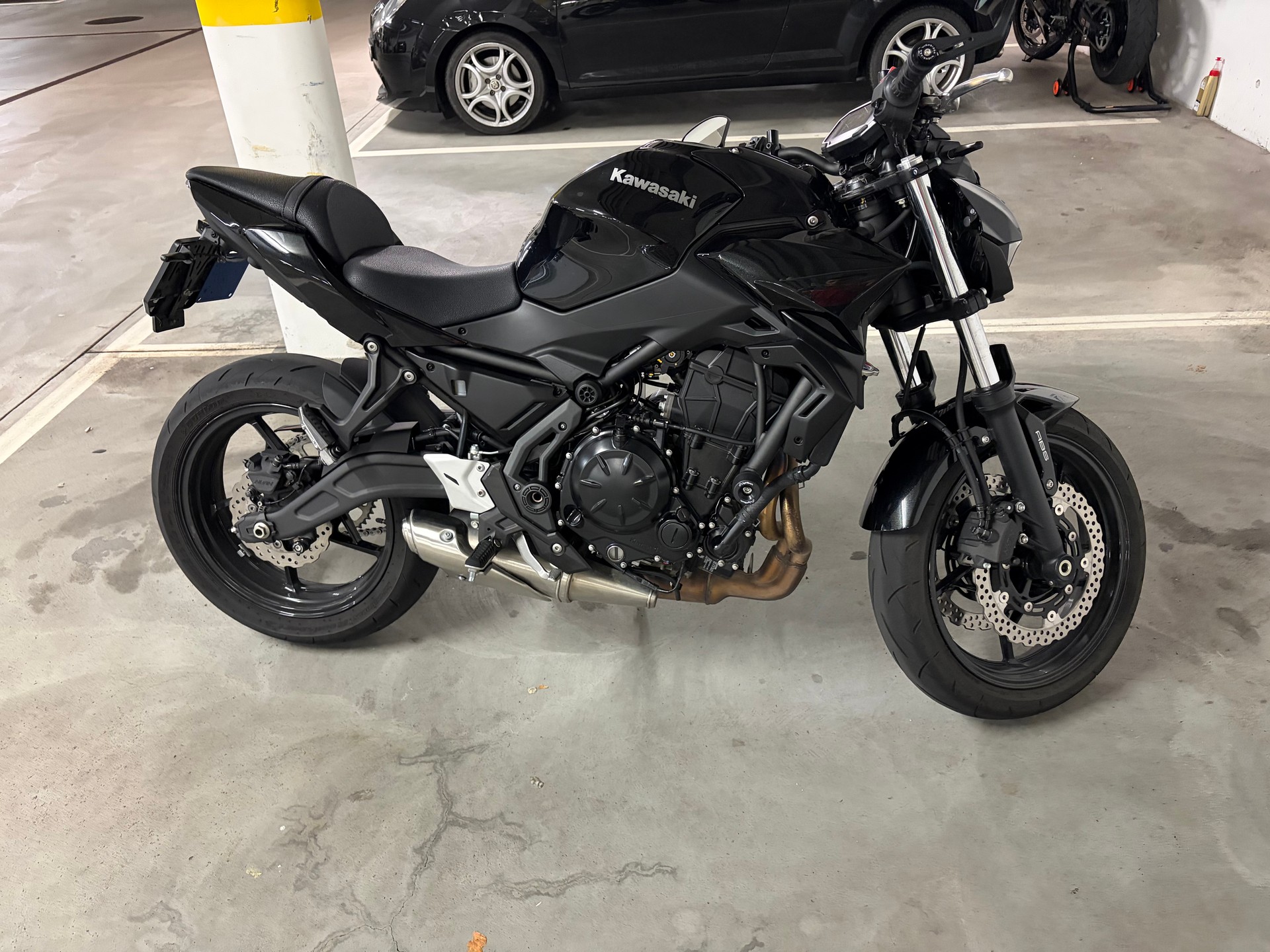 KAWASAKI Z 650 (35kW)-image-0