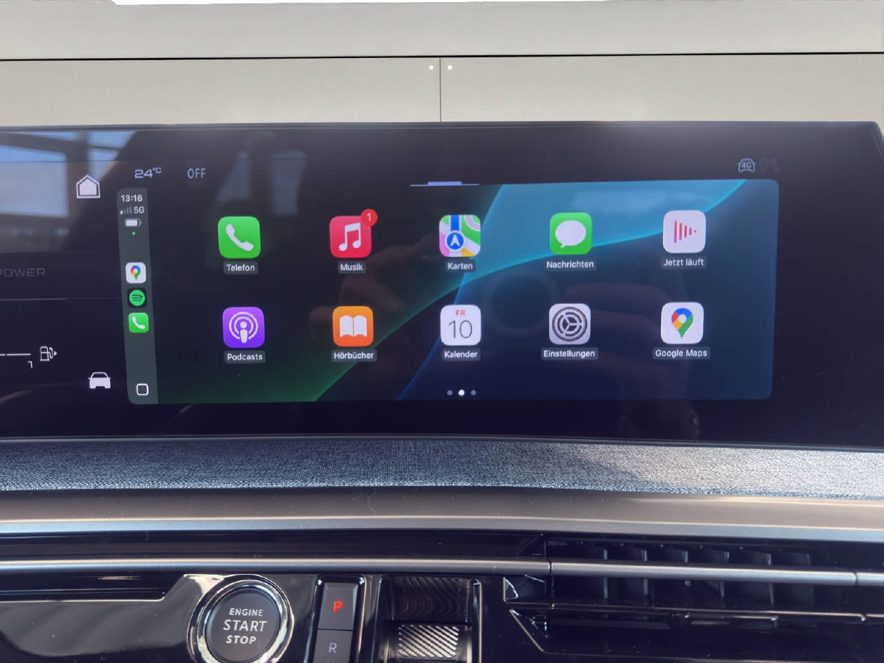 PEUGEOT 3008 1.2 Hybrid 145 PS Allure Premium-image-11