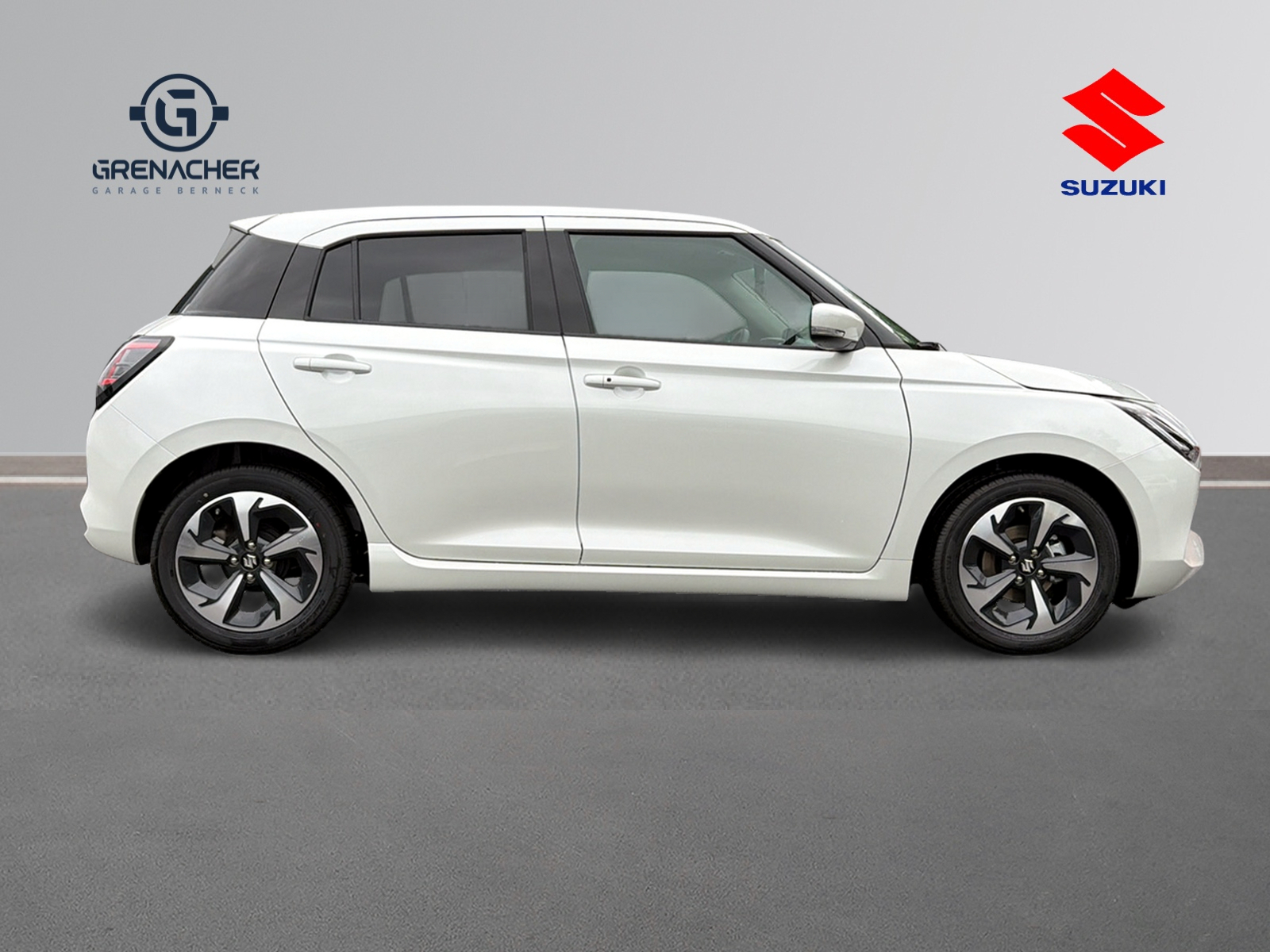 SUZUKI Swift 1.2 Compact Top Hybrid-showroom-element-2