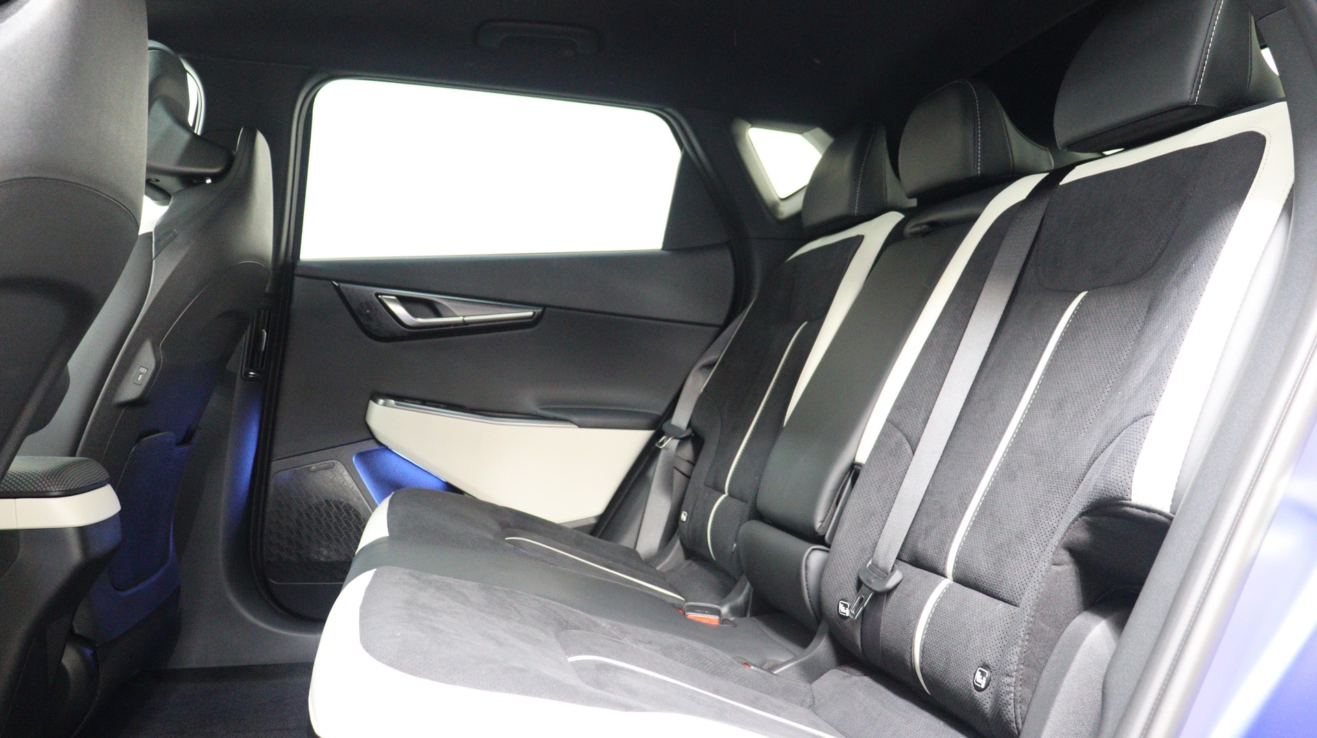 KIA EV6 84 kWh GT-Line 4x4-showroom-element-3