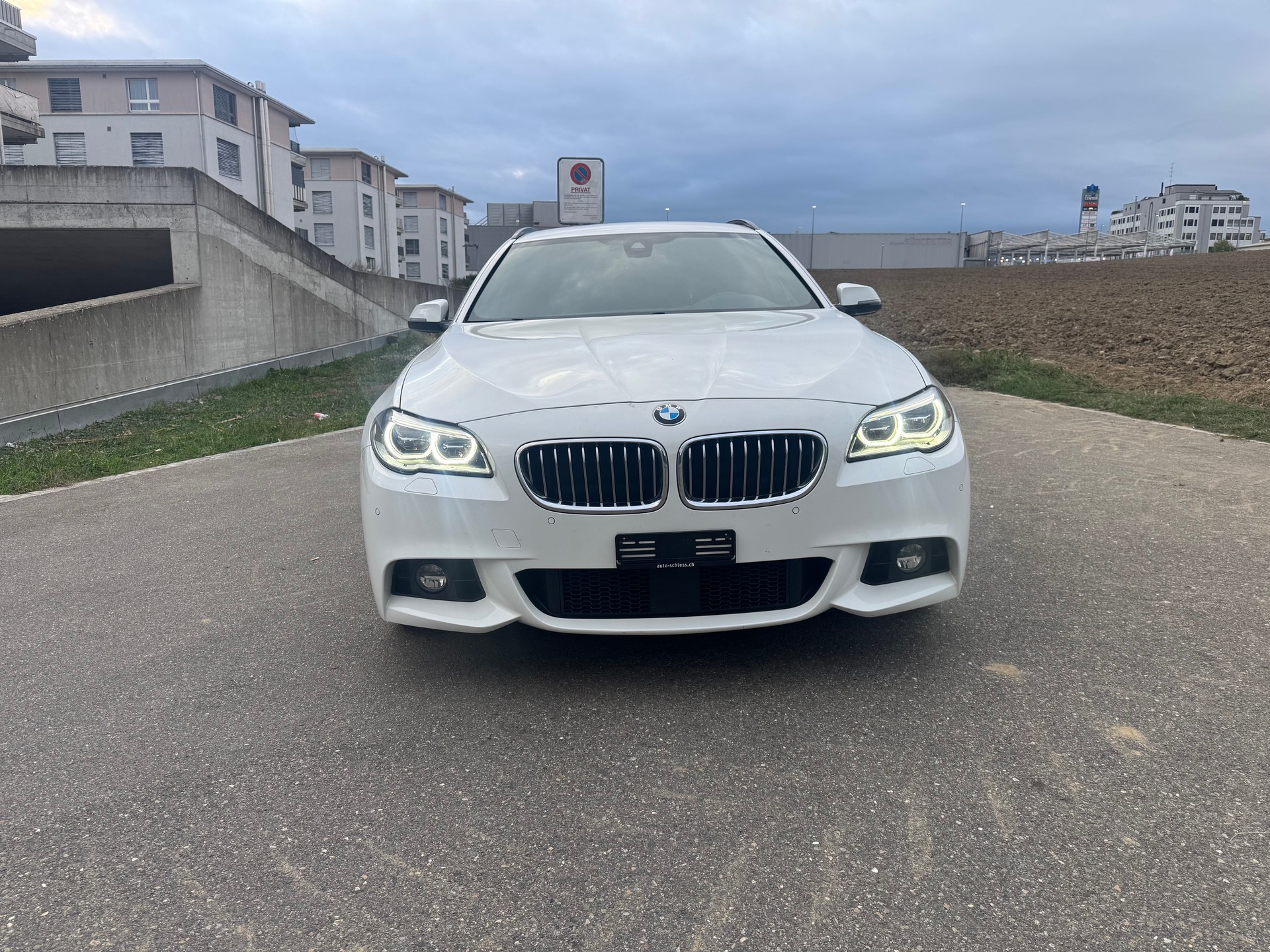 BMW 535d Touring xDrive Luxury Line Steptronic