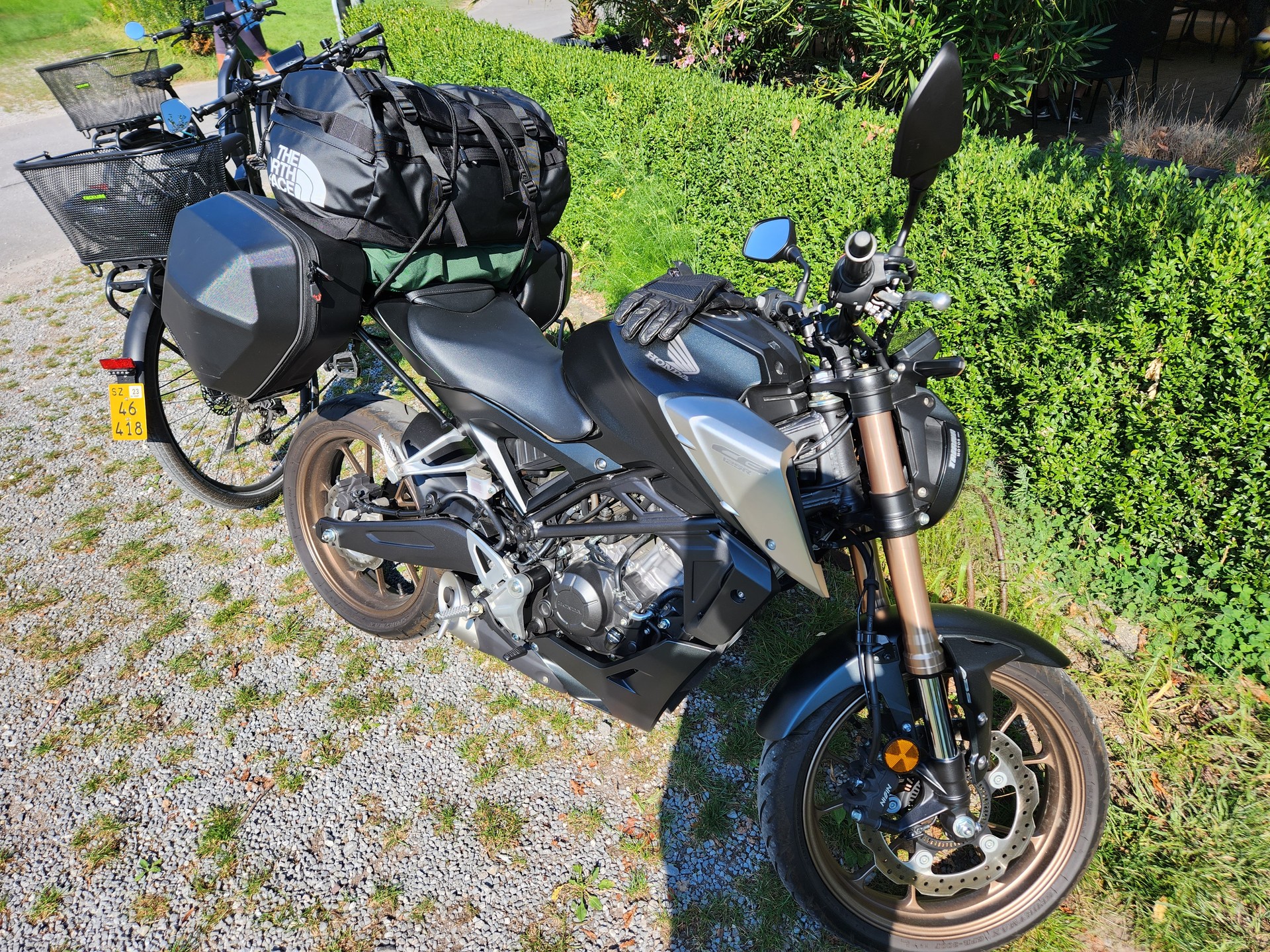 HONDA CB 125 R-image-0