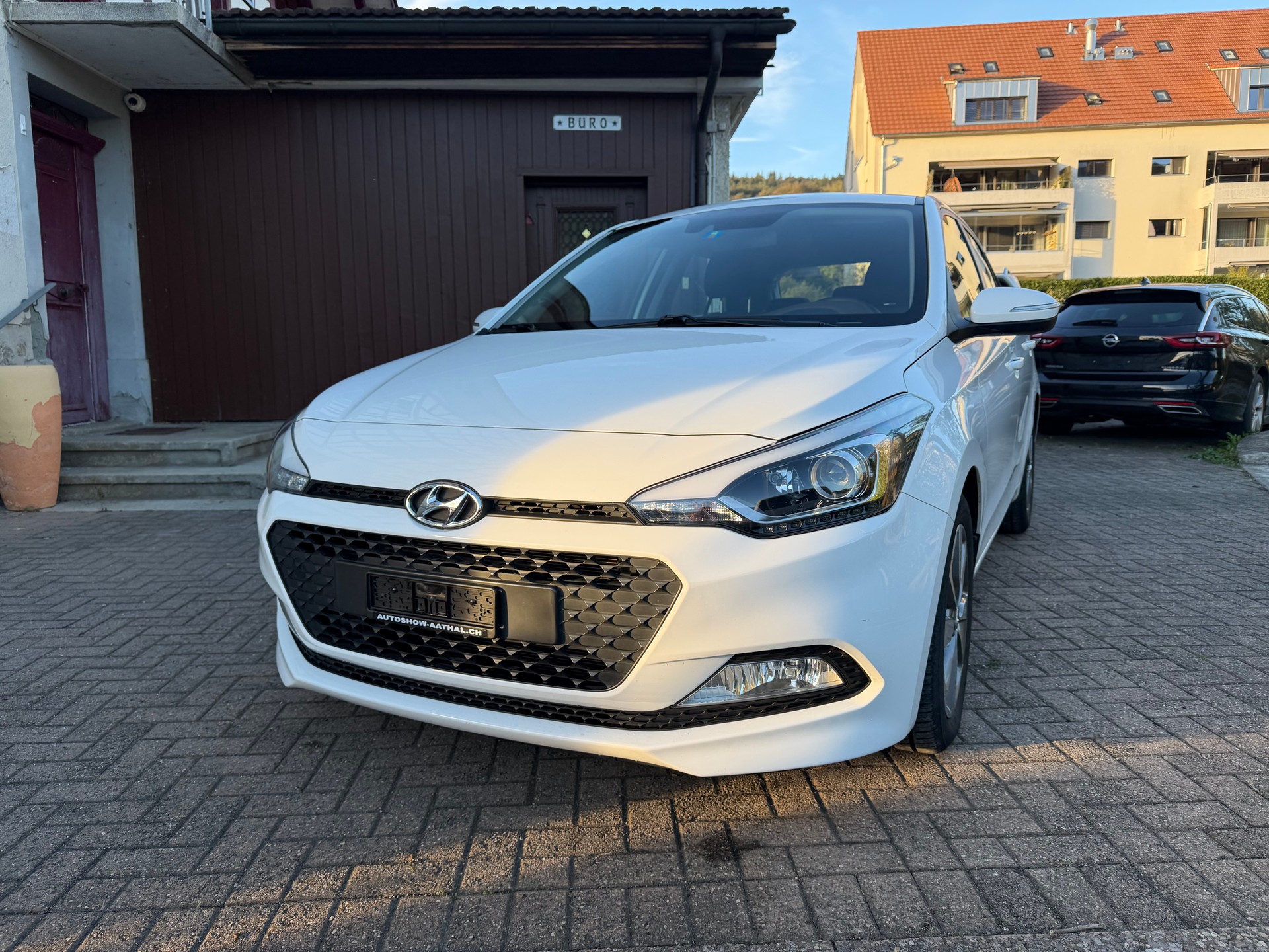 HYUNDAI i20 1.2 Amplia