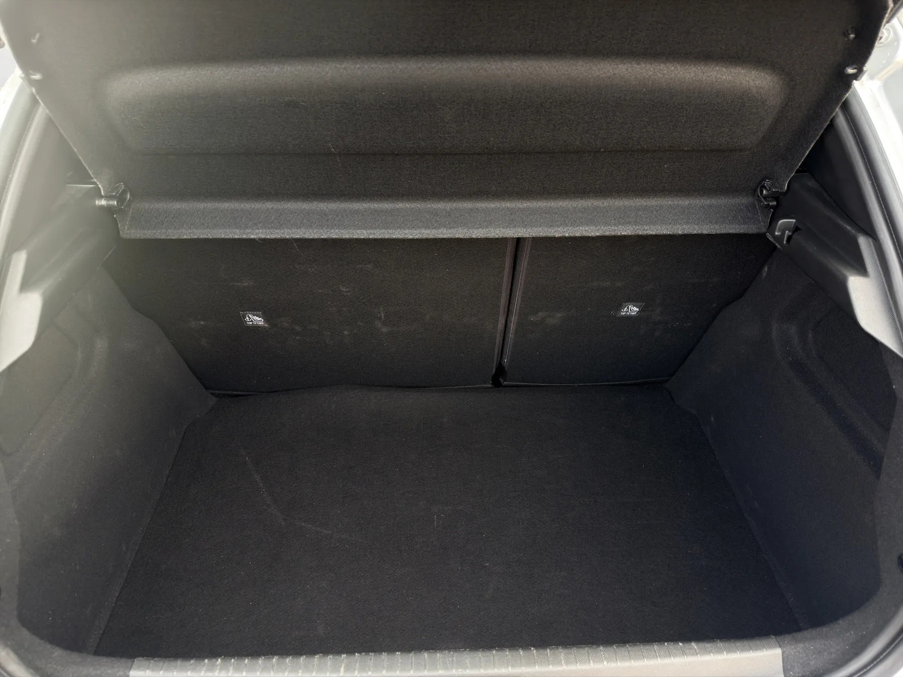 OPEL CORSA 1.2 T Edition Automat-image-17