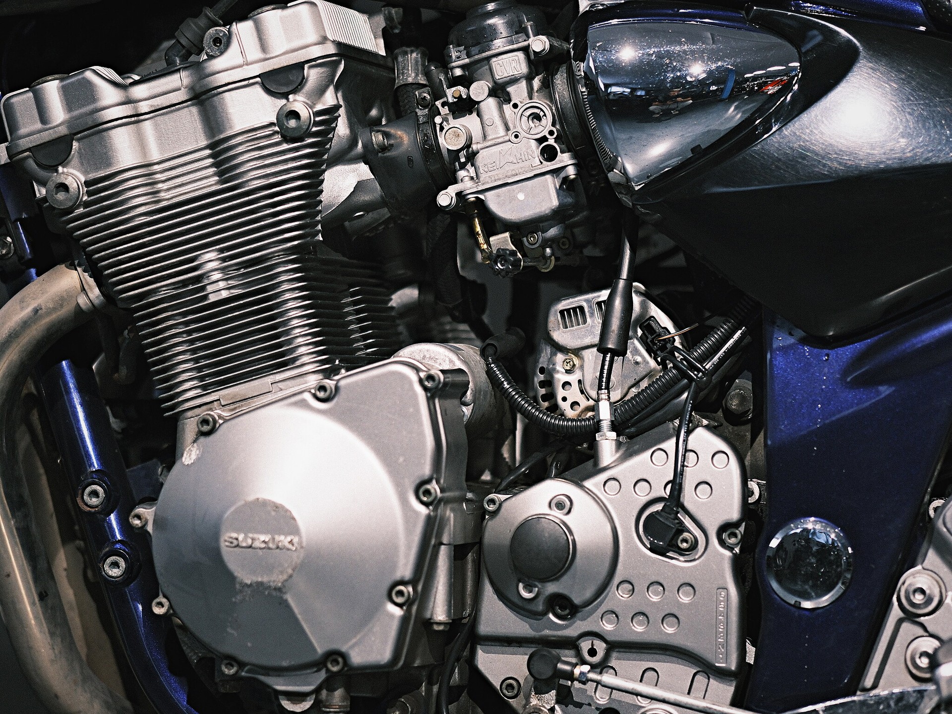 SUZUKI GSF 600 S Bandit U (25kW)-image-8