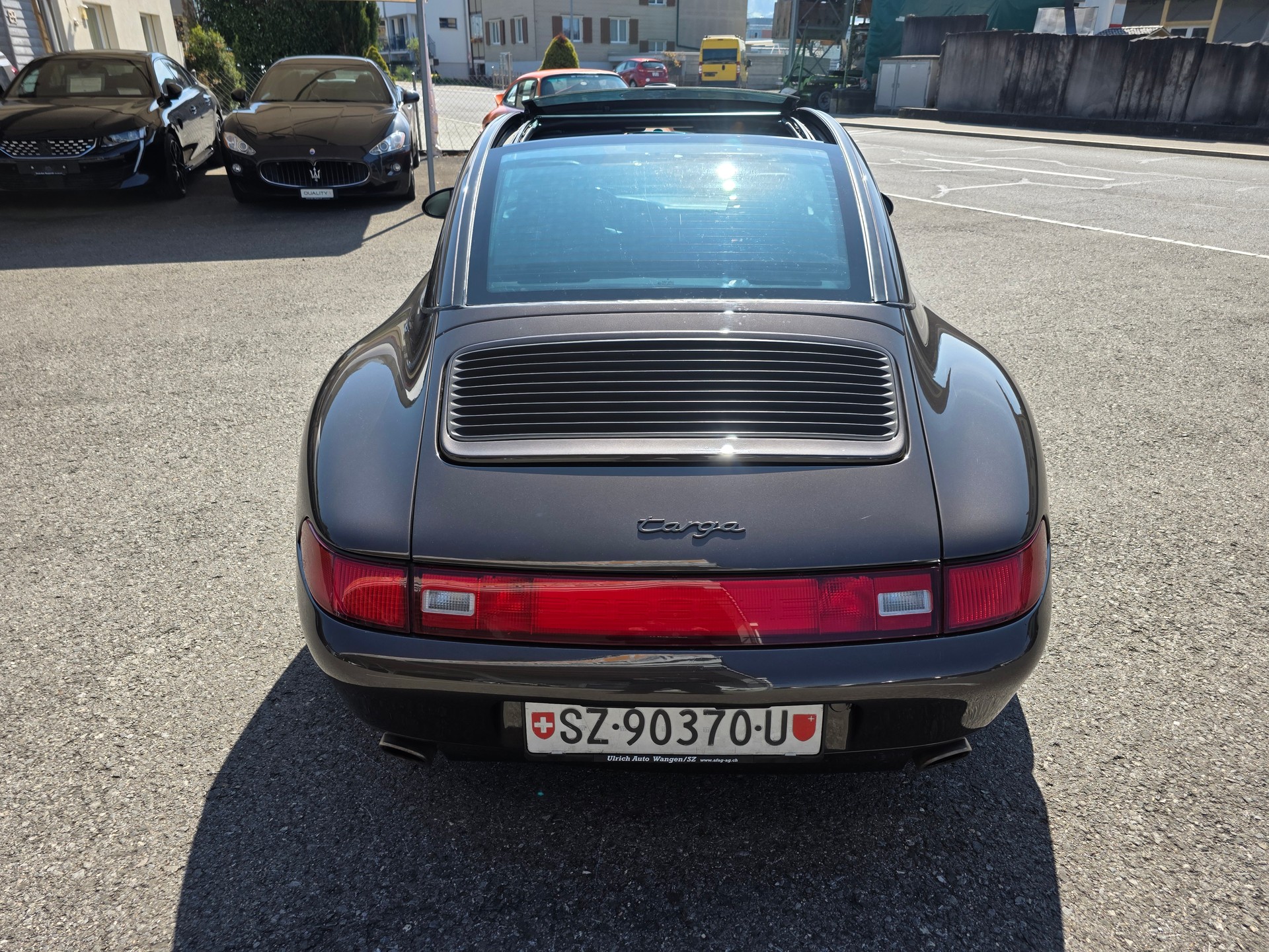PORSCHE 911 Targa-image-18