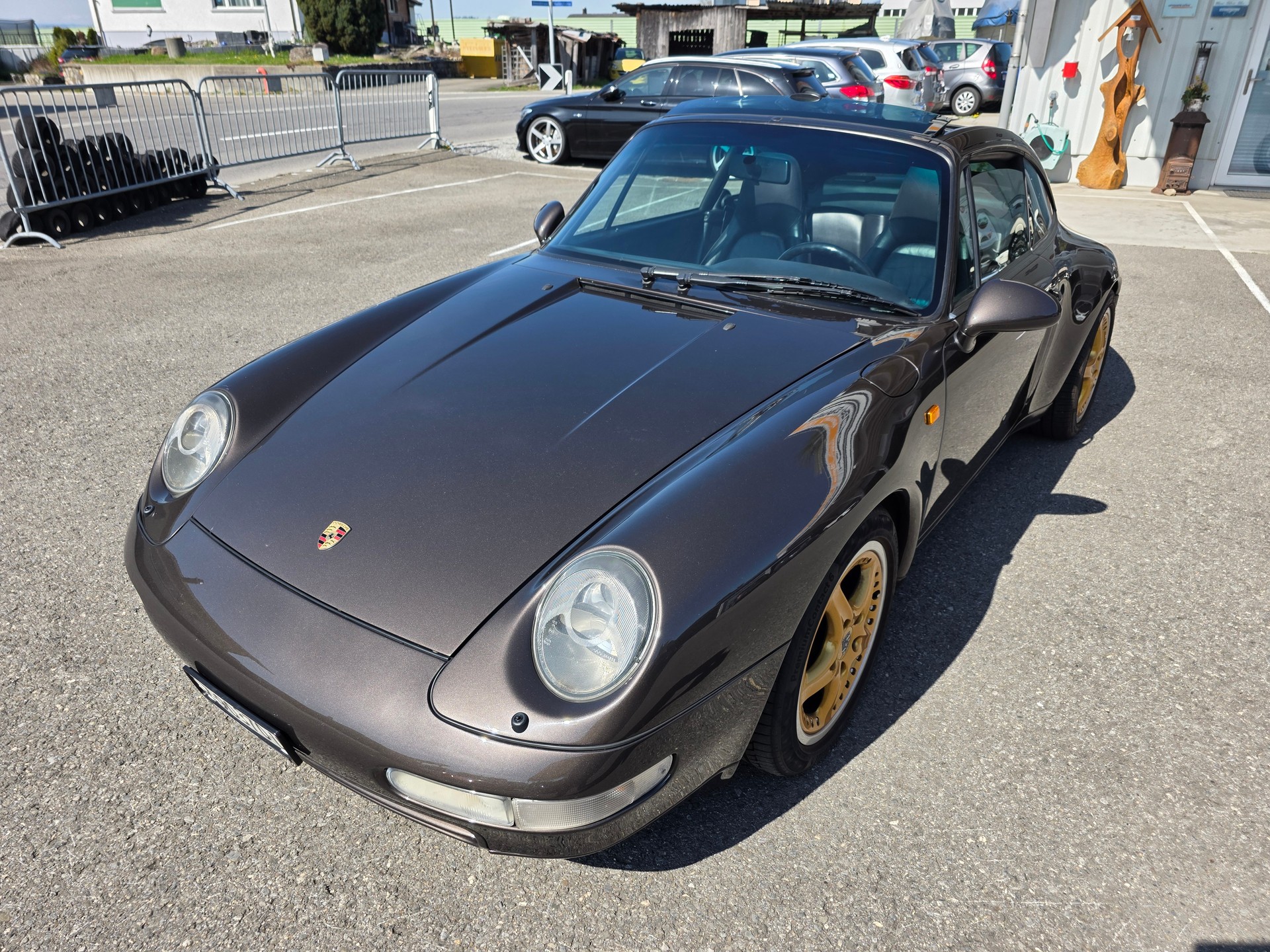 PORSCHE 911 Targa-image-25