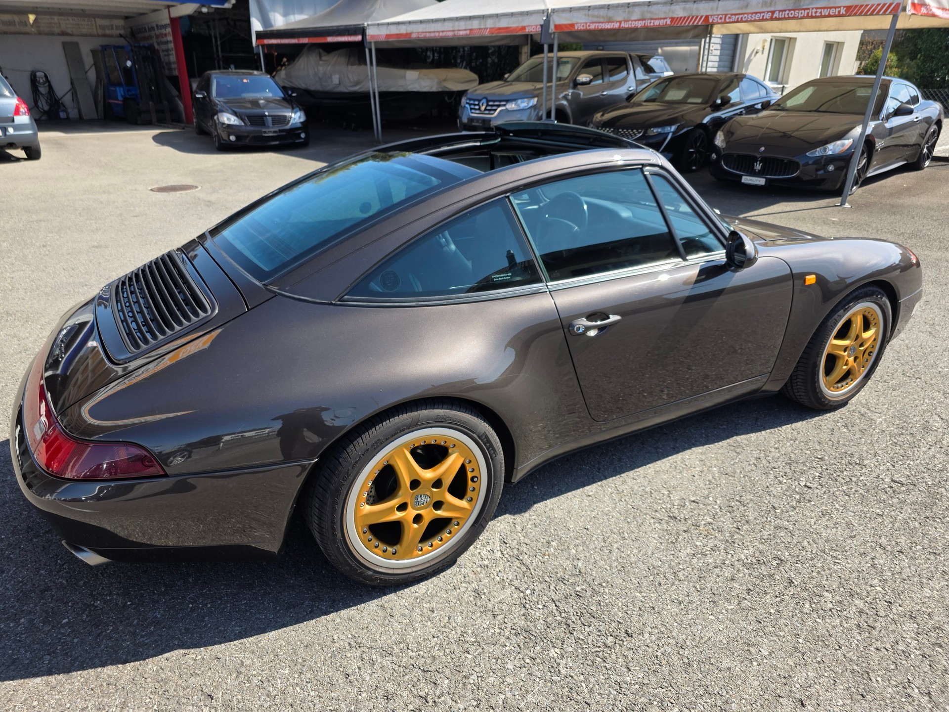 PORSCHE 911 Targa-image-20