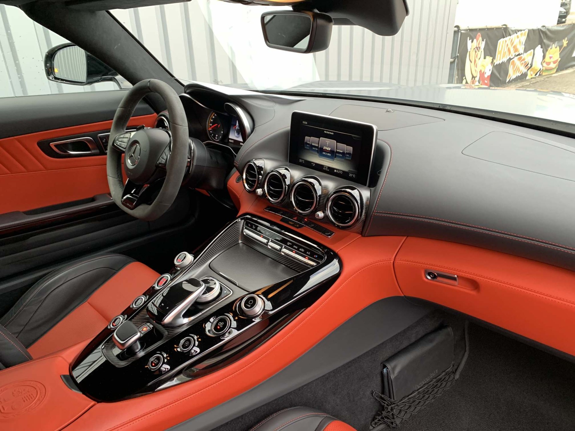 MERCEDES-BENZ AMG GT C Roadster-image-14