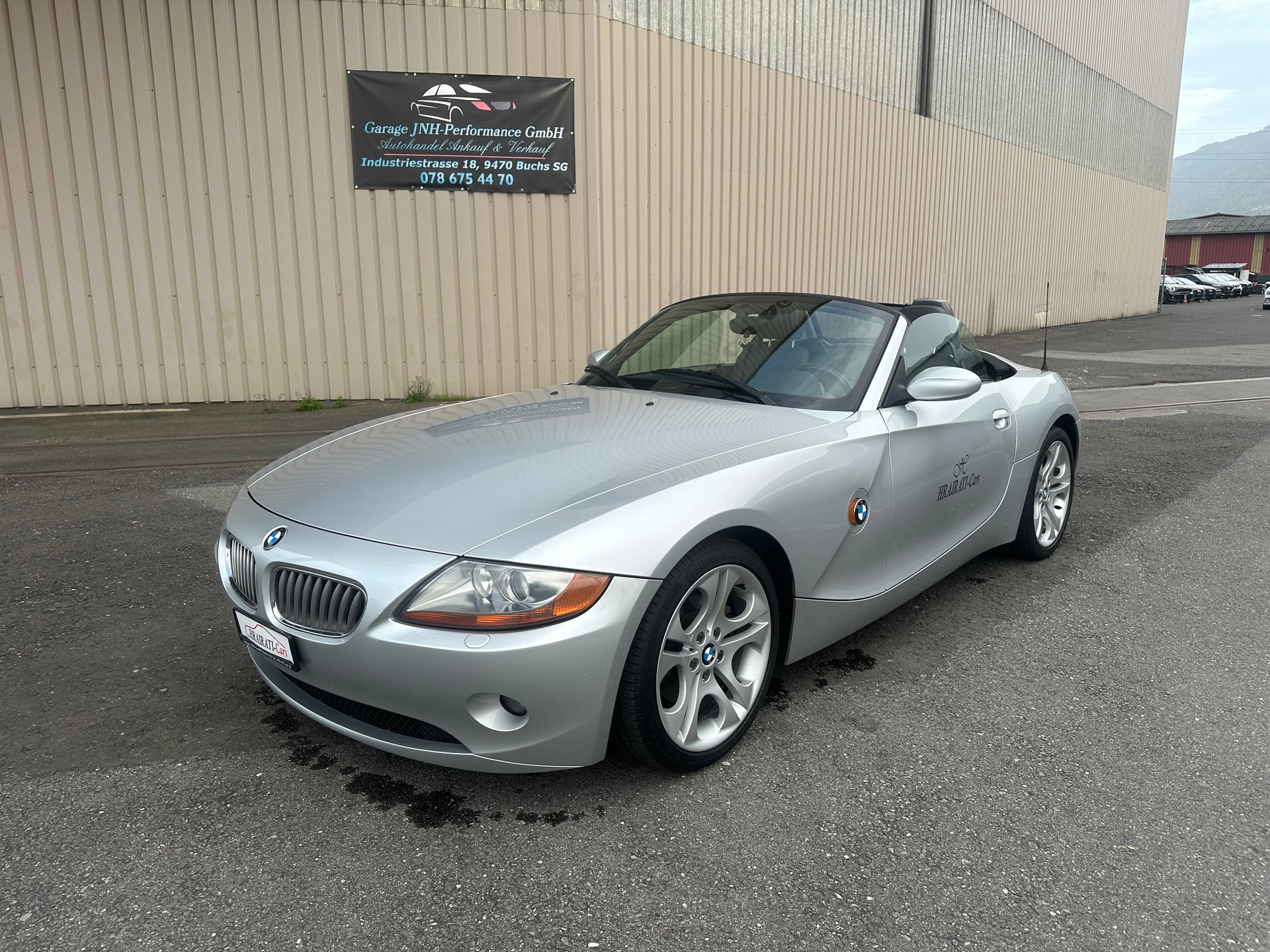BMW Z4 3.0i Roadster-image-2