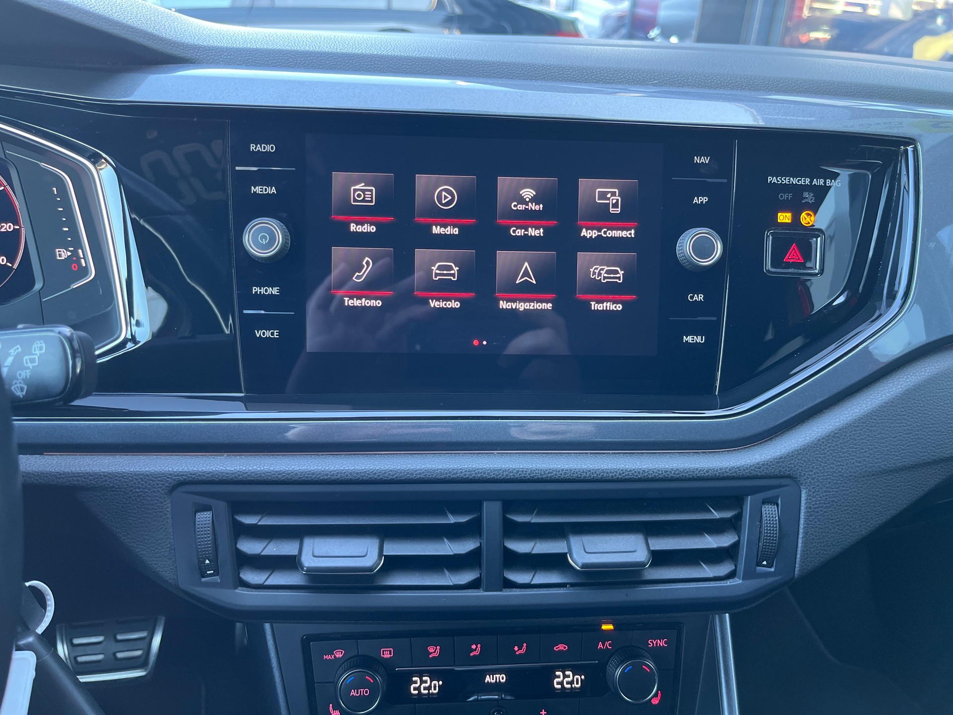 VW Polo 2.0 TSI GTI DSG-image-12