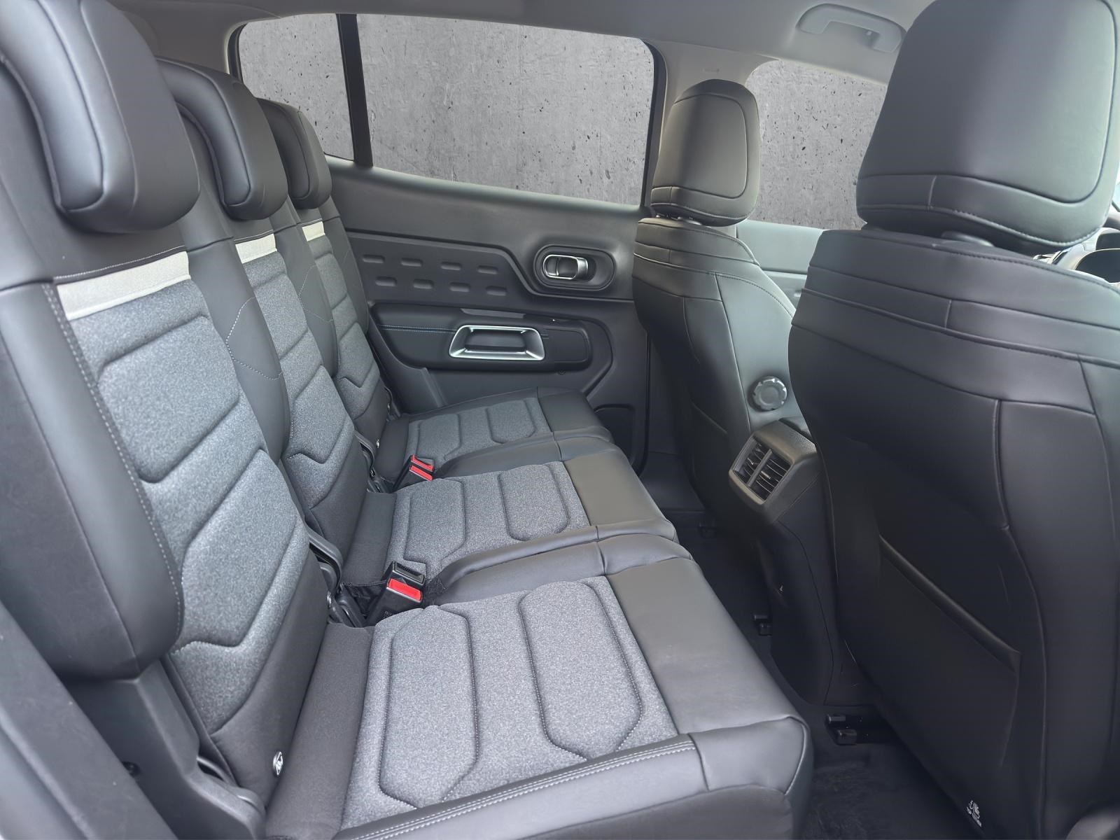 CITROEN C5 Aircross 1.6 Plug-in Hybrid Swiss Edition-image-12