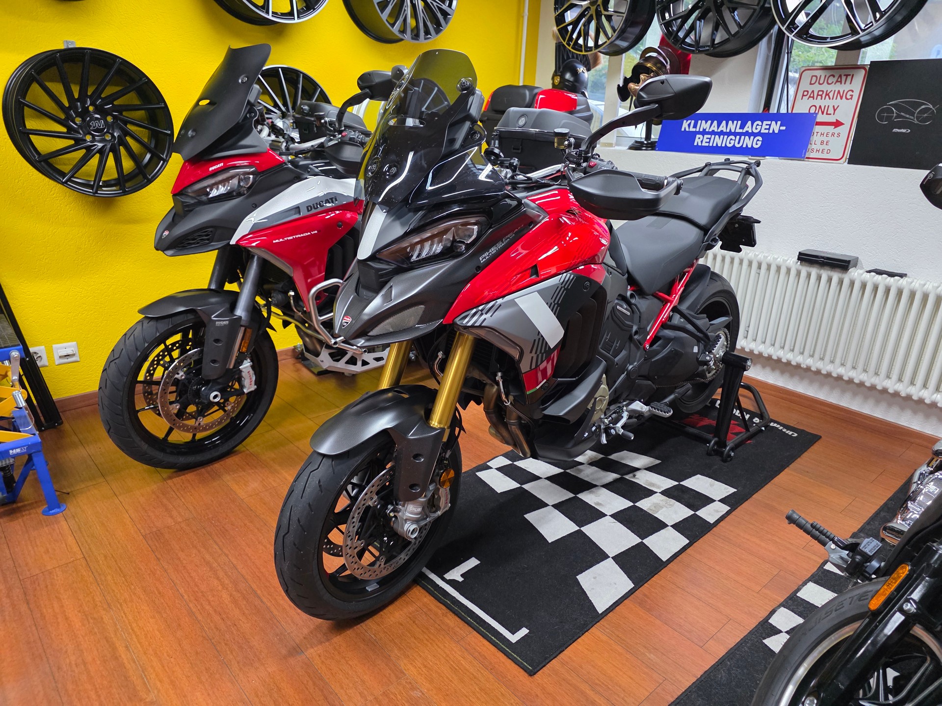 DUCATI Pikes Peak 2025-image-8