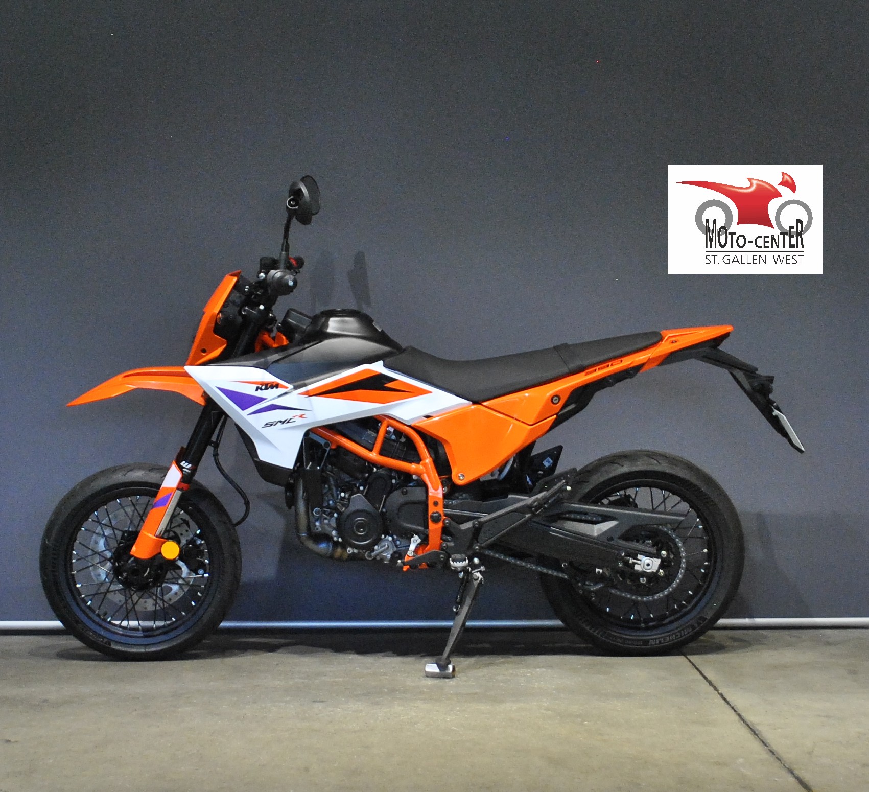 KTM 390 SMC R-image-2