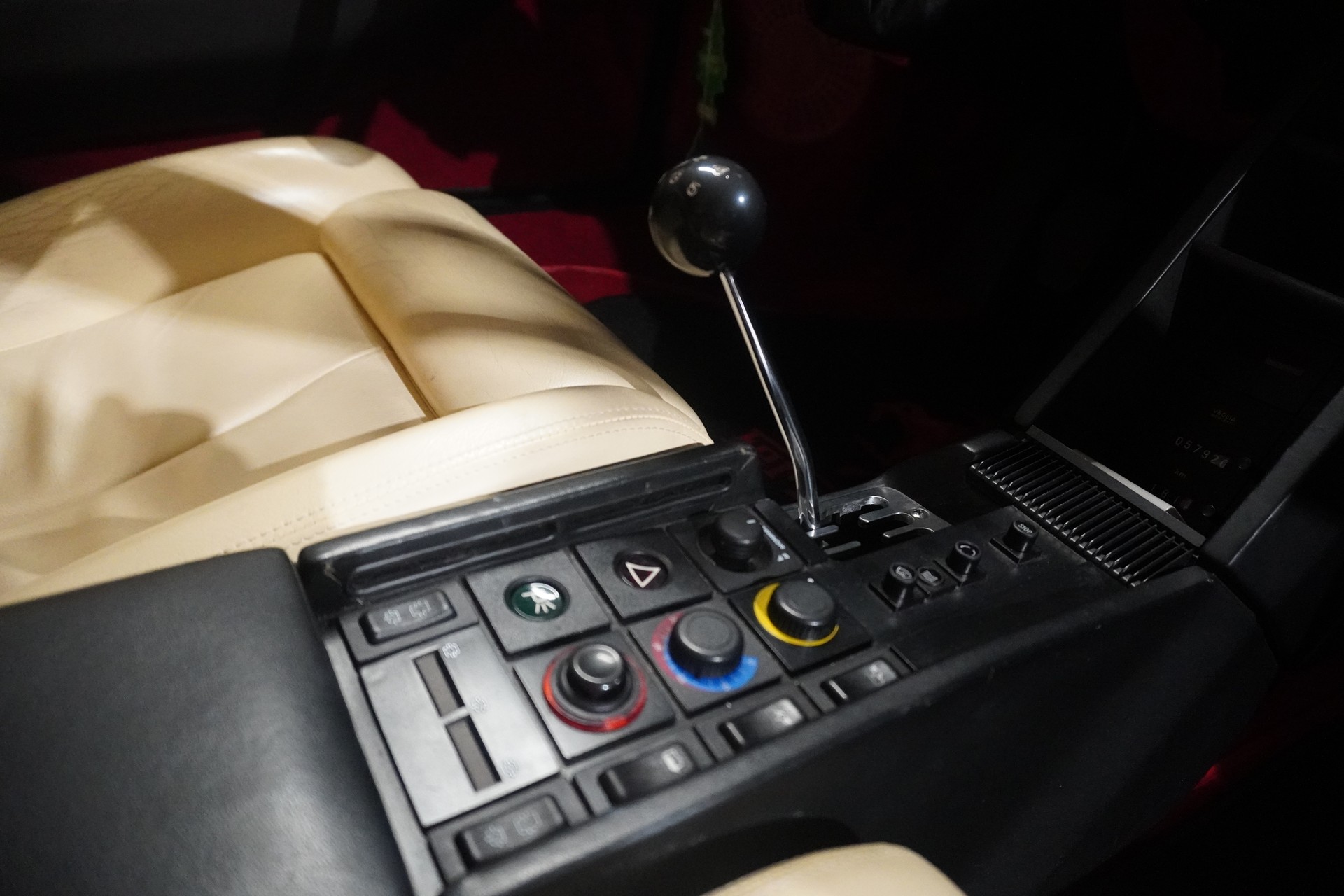 FERRARI Testarossa-image-8