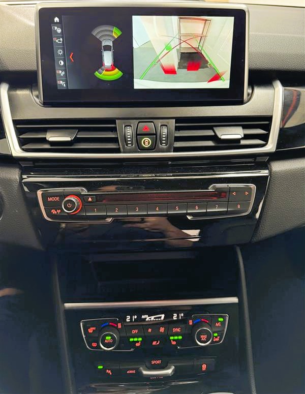 BMW 225xe iPerformance Active Tourer Steptronic-image-8