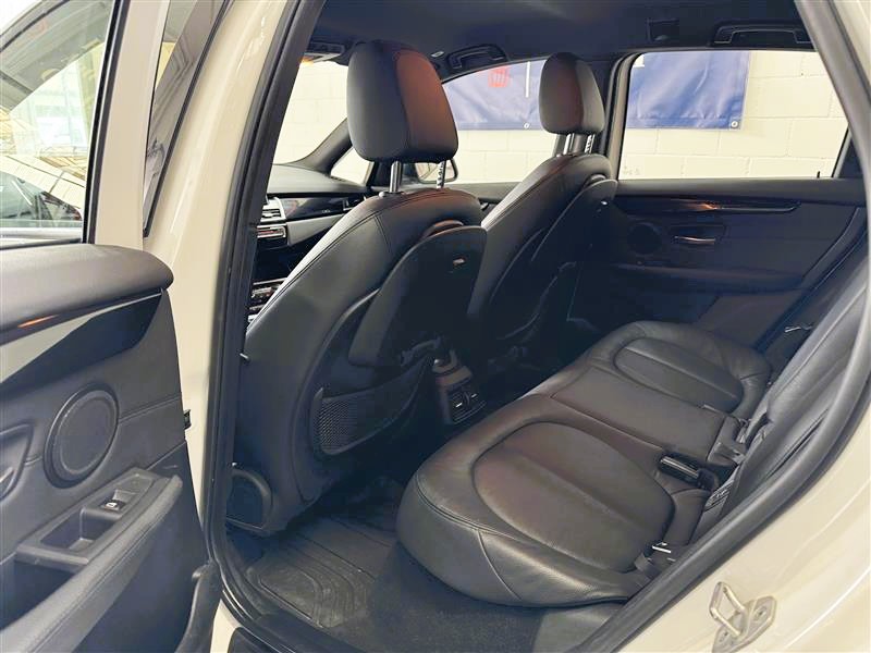 BMW 225xe iPerformance Active Tourer Steptronic-image-9