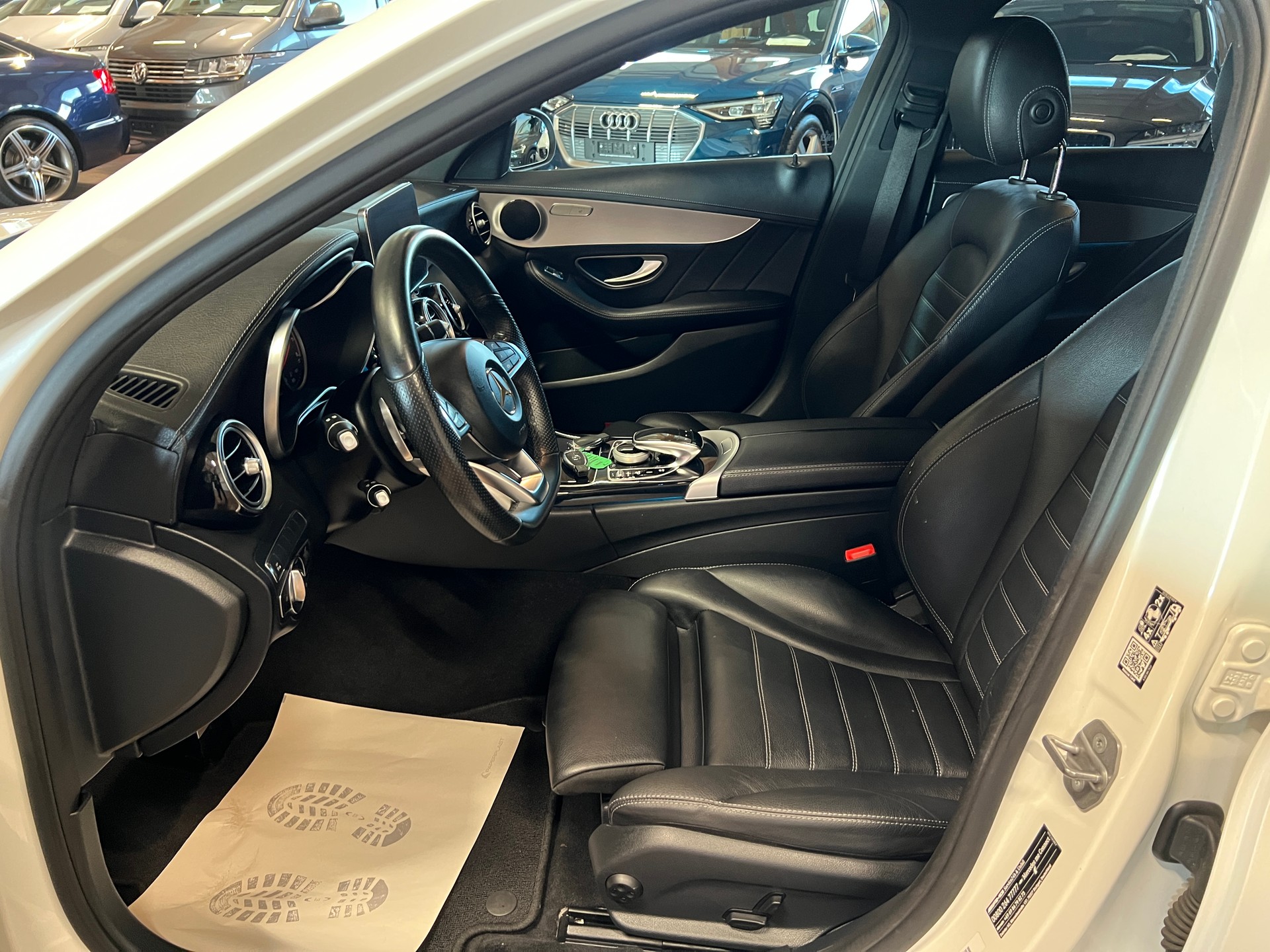 MERCEDES-BENZ C 43 AMG 4Matic 9G-Tronic-image-8