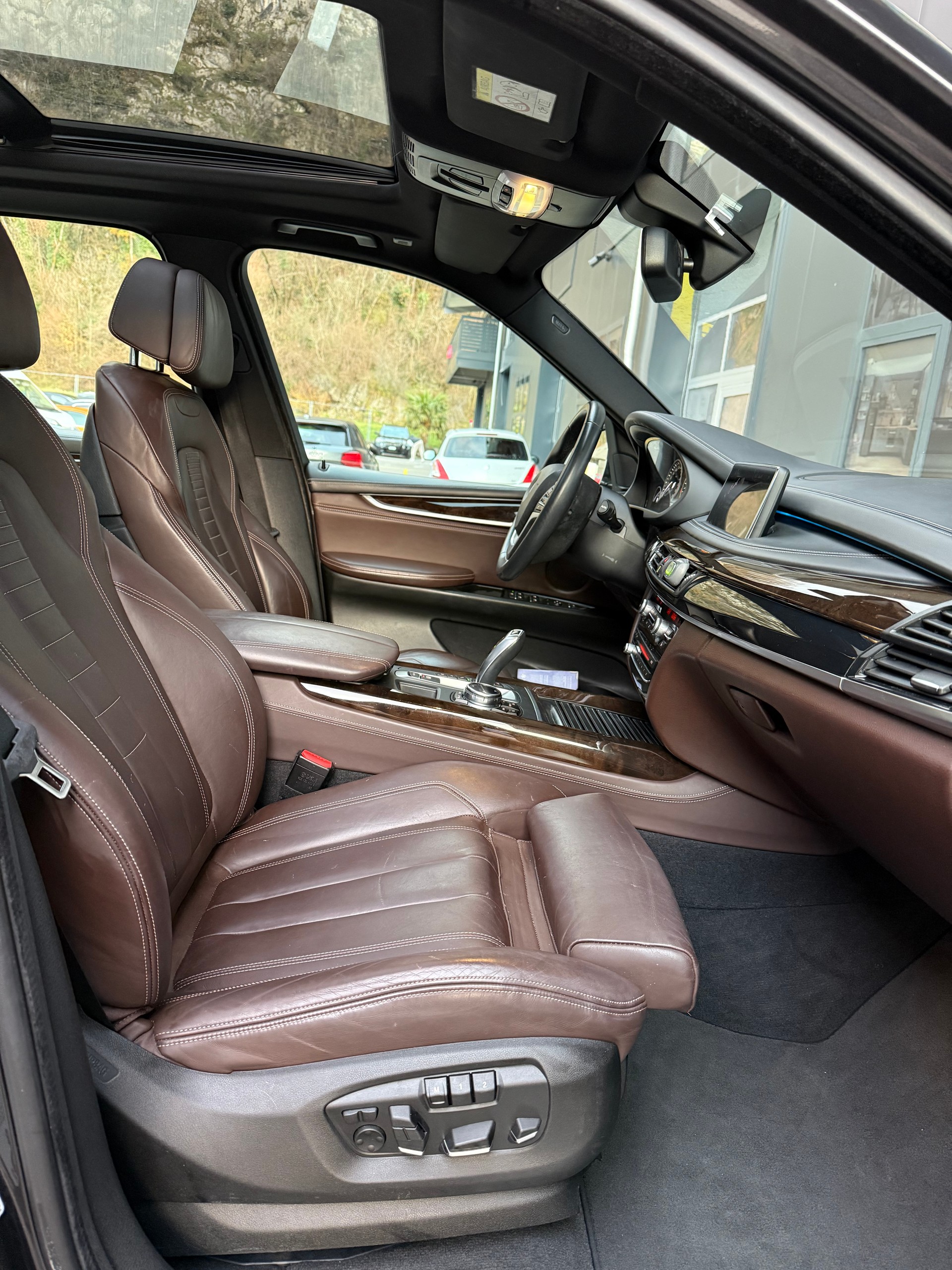 BMW X5 xDrive 30d Steptronic-image-10