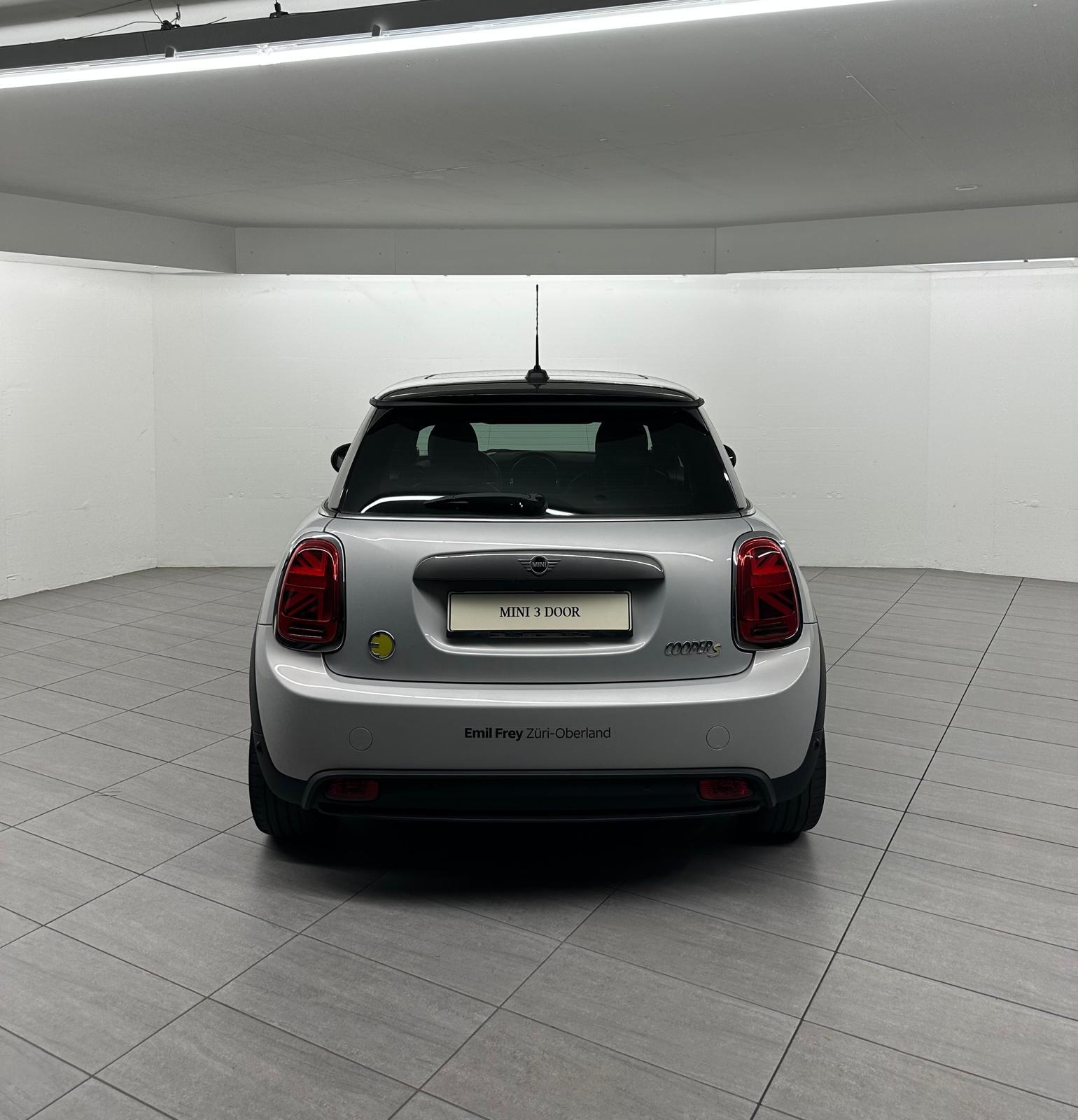 MINI F56 Cooper SE-image-5
