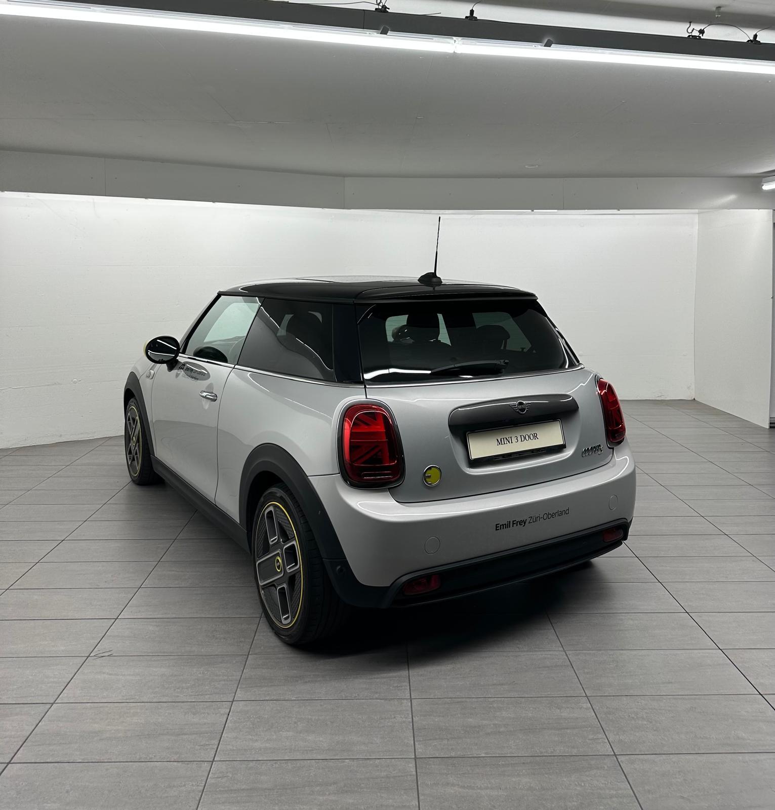MINI F56 Cooper SE-showroom-element-3