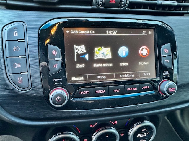 ALFA ROMEO Giulietta 2.0 JTDM Super TCT-image-17