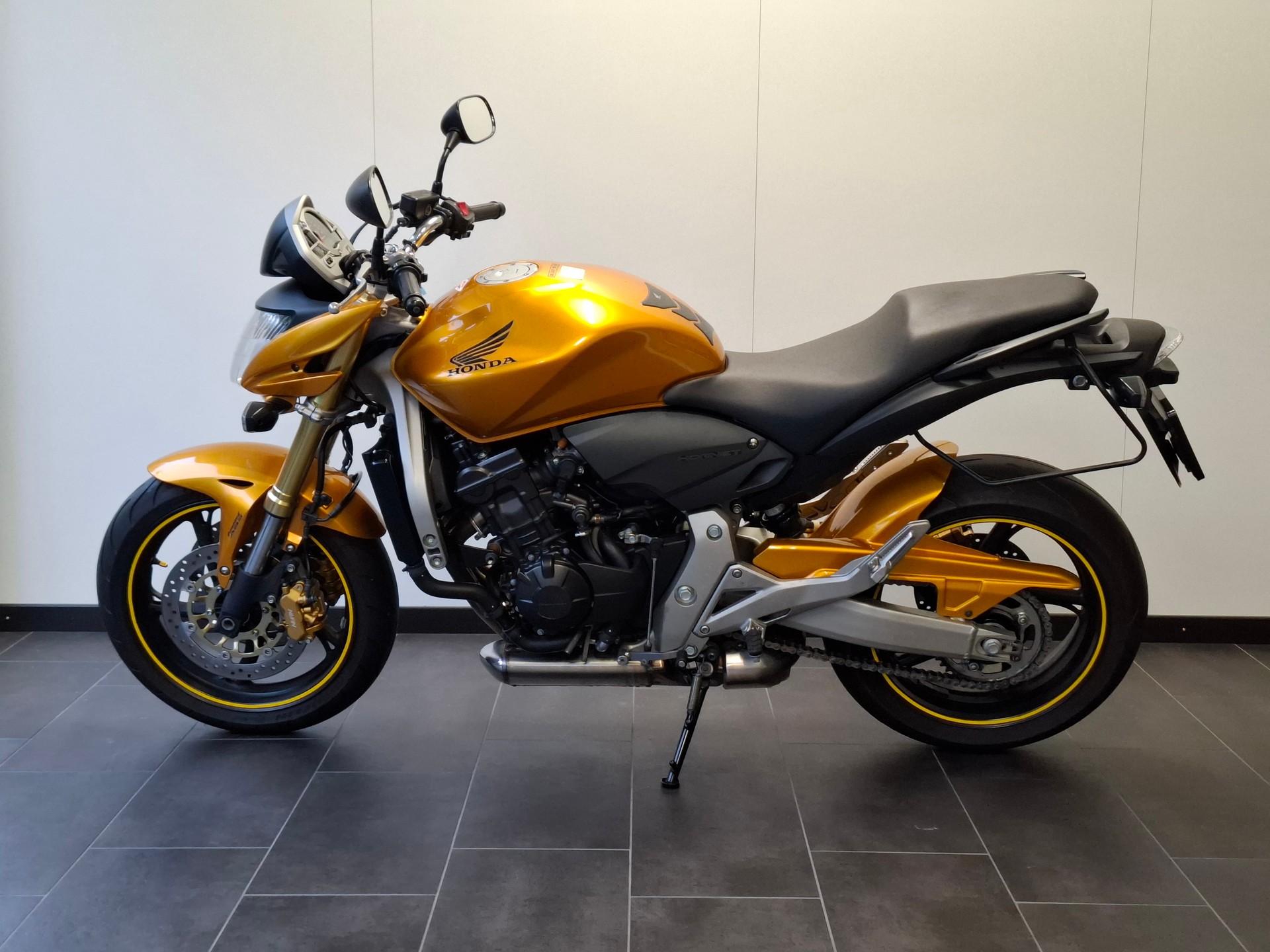 HONDA CB 600 F ABS Hornet-image-9