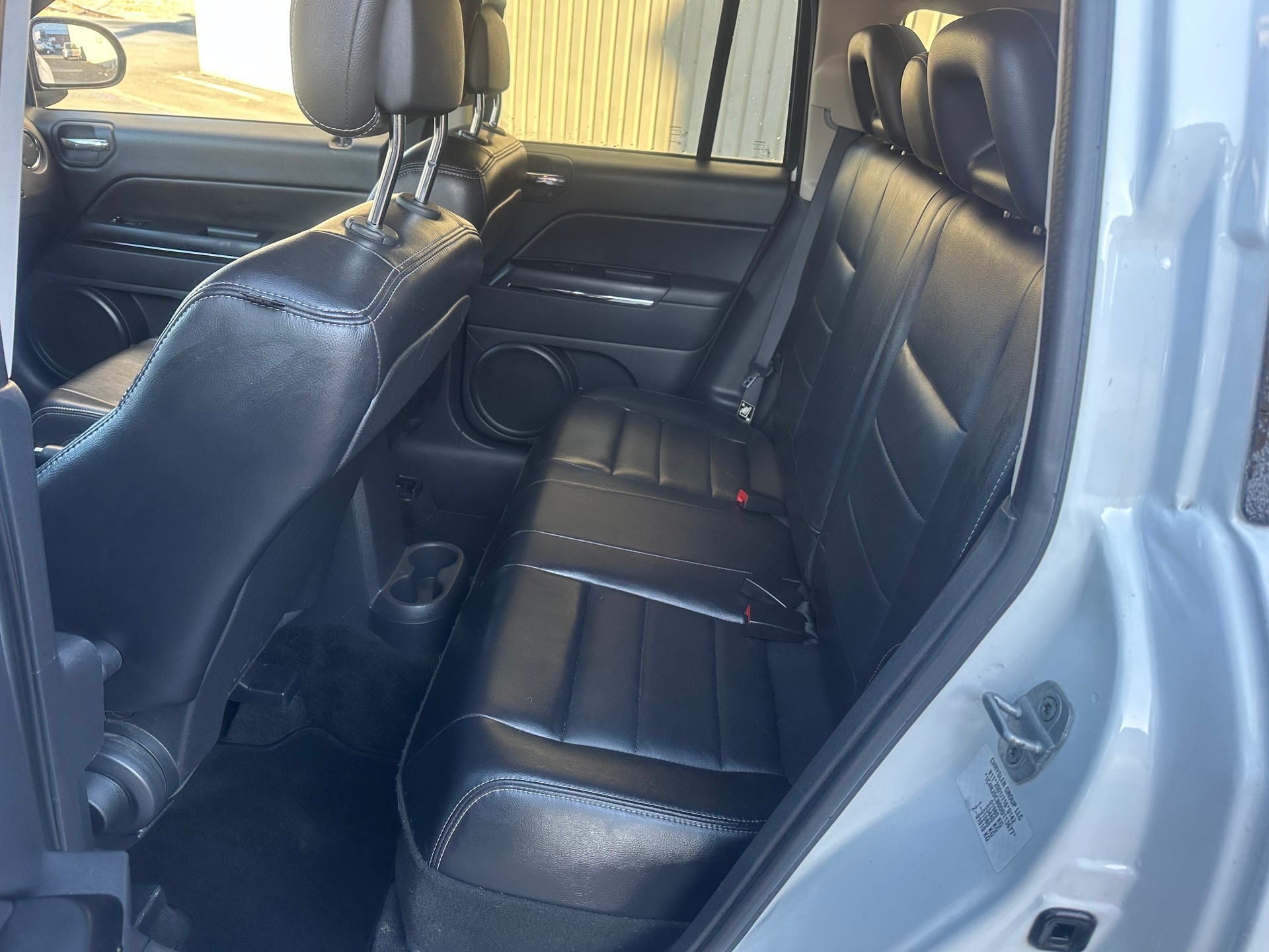 JEEP Compass 2.4 Limited CVT-image-13